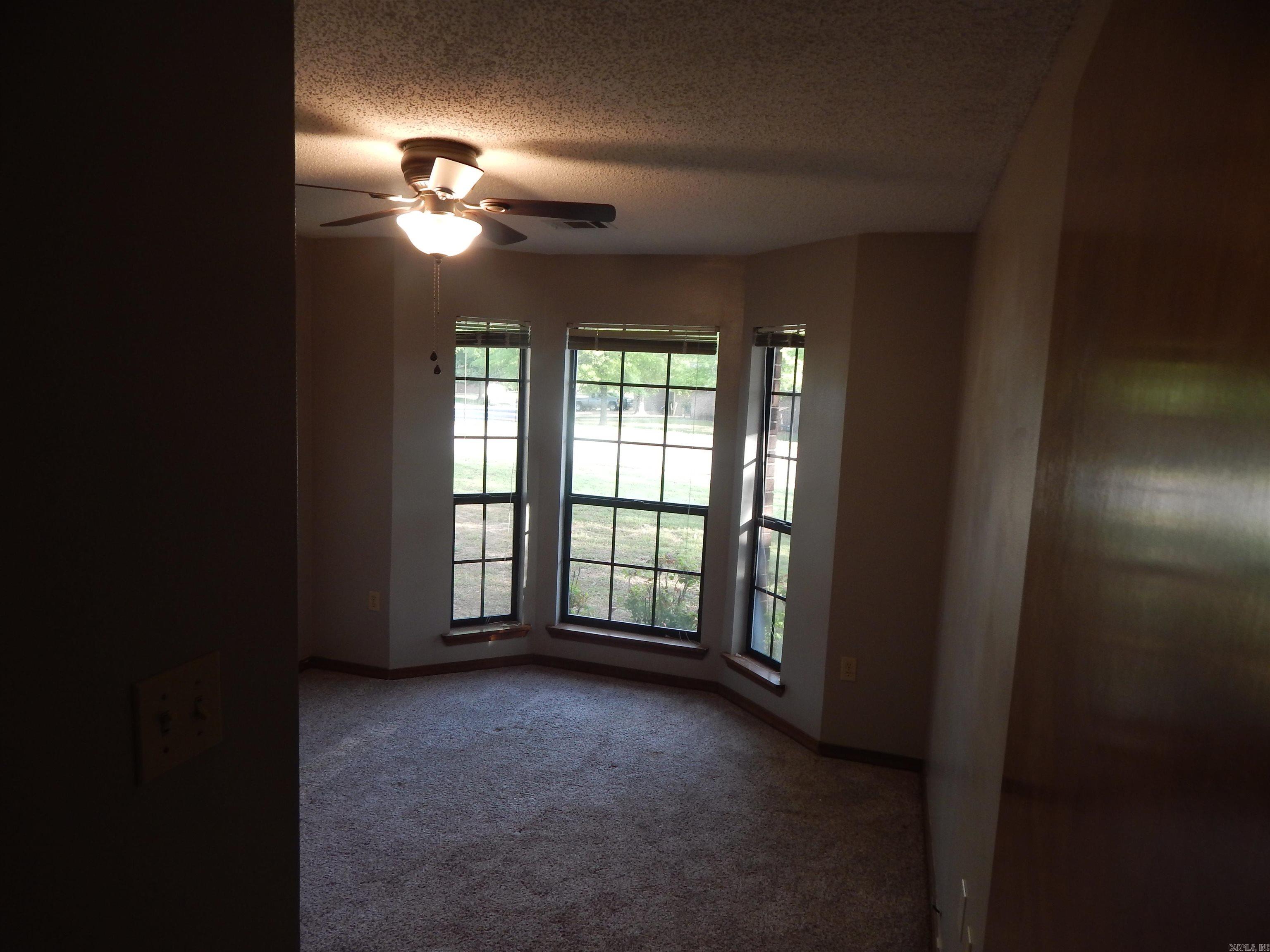 PLEASANT VALLEY - Residential