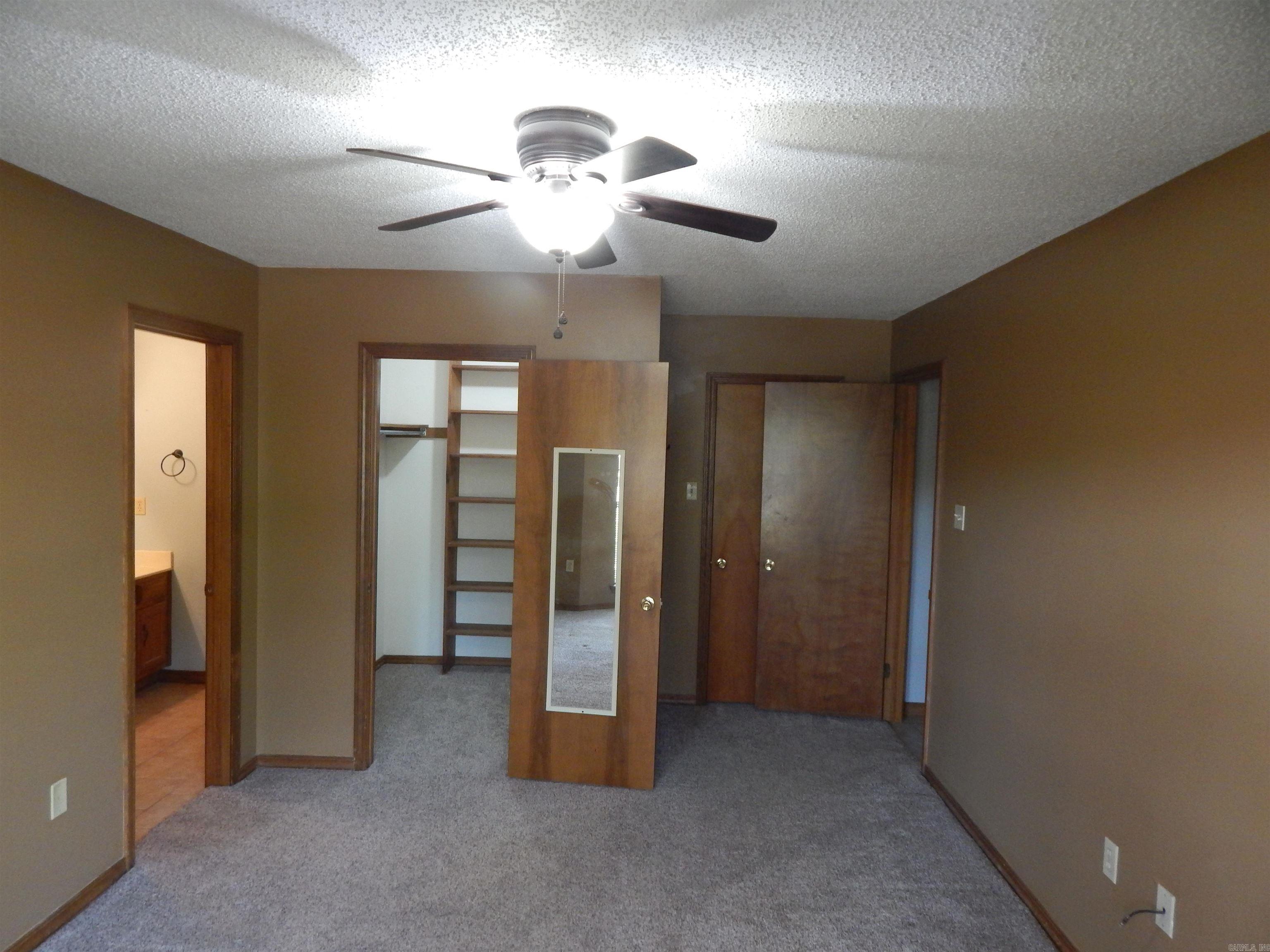 PLEASANT VALLEY - Residential