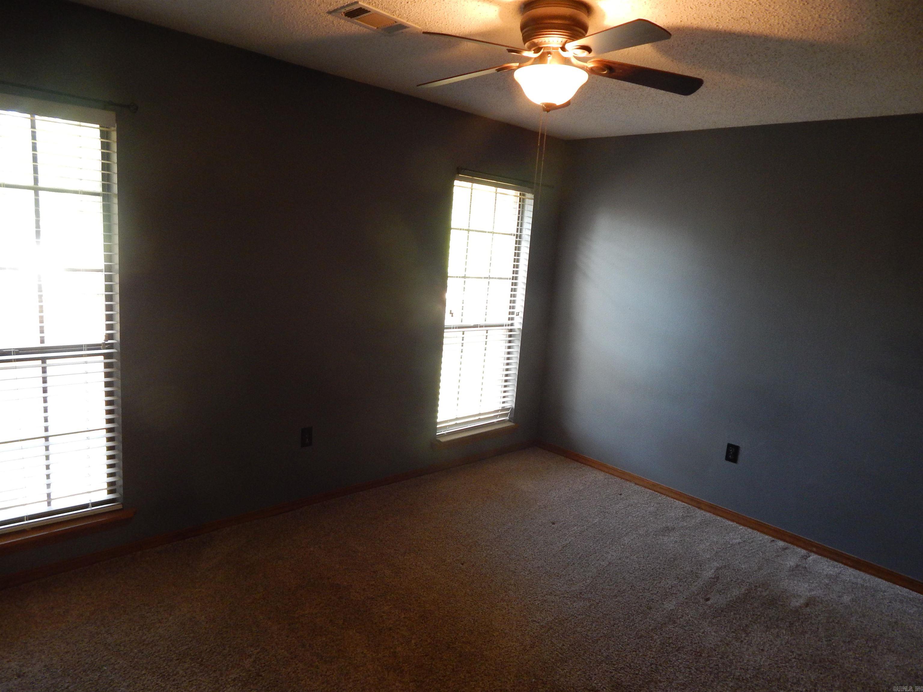 PLEASANT VALLEY - Residential