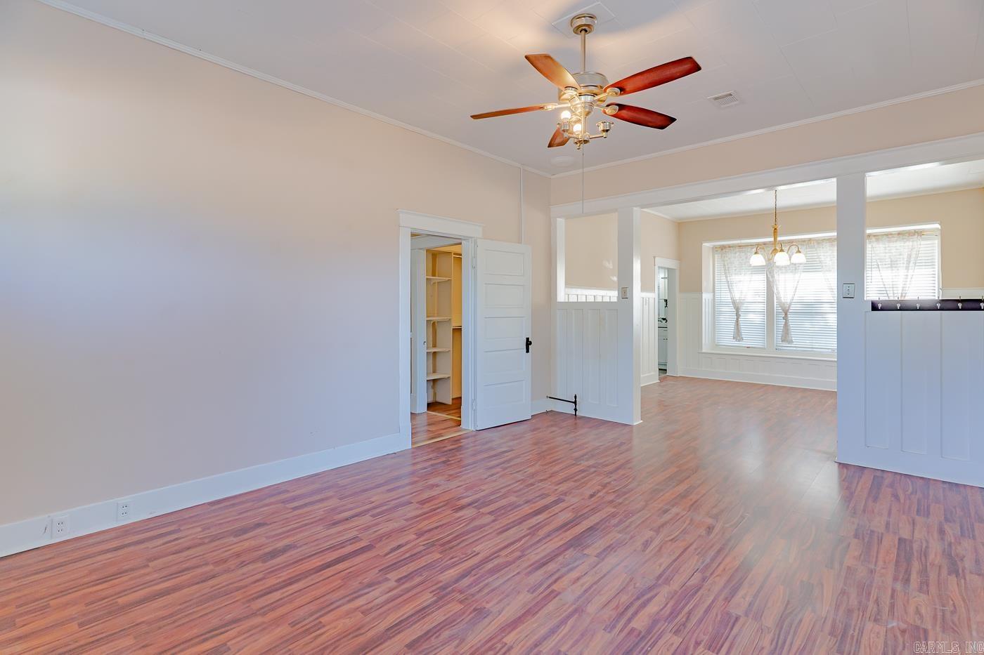 SPRINGERS ADD - Residential