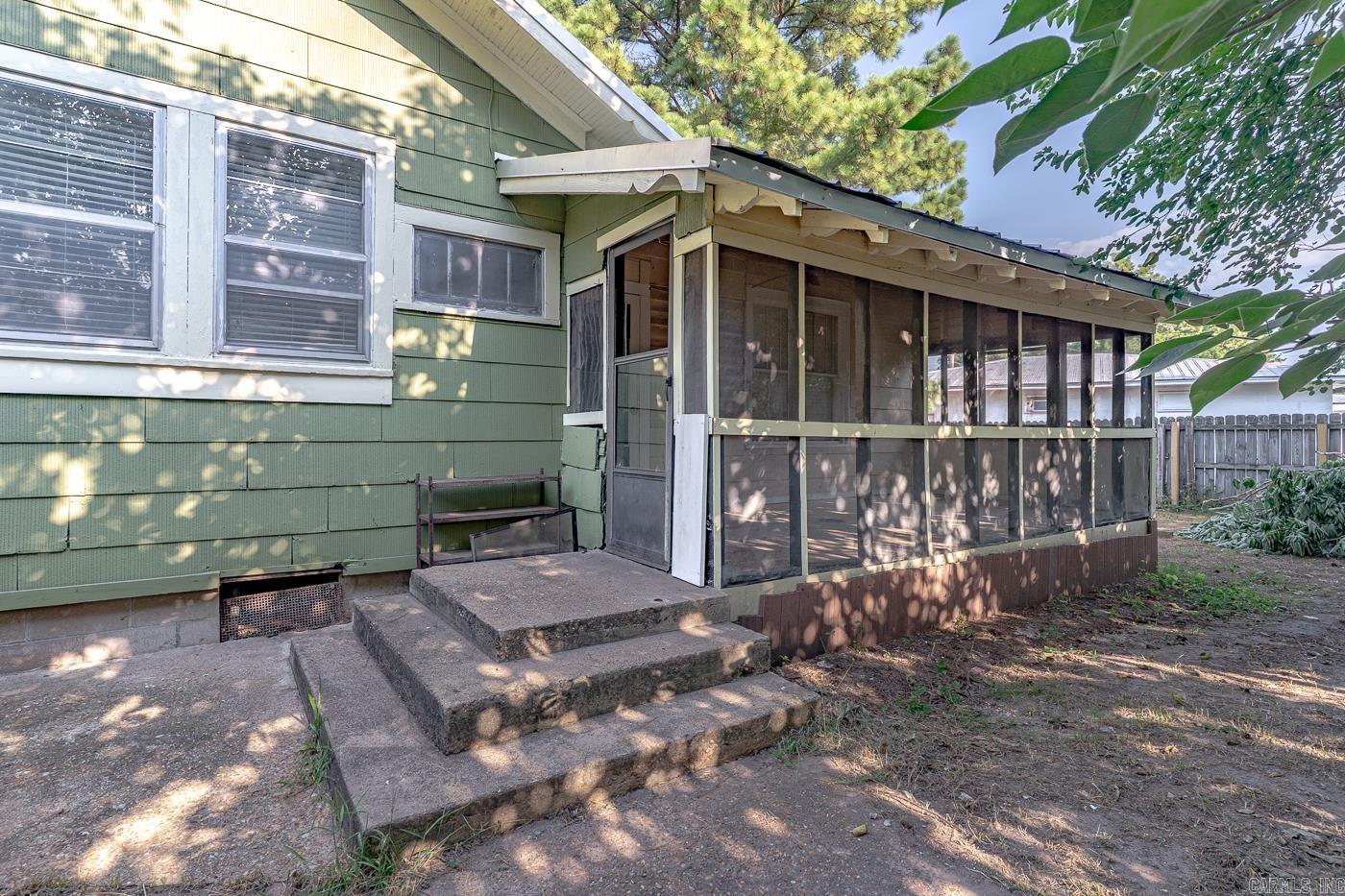 SPRINGERS ADD - Residential
