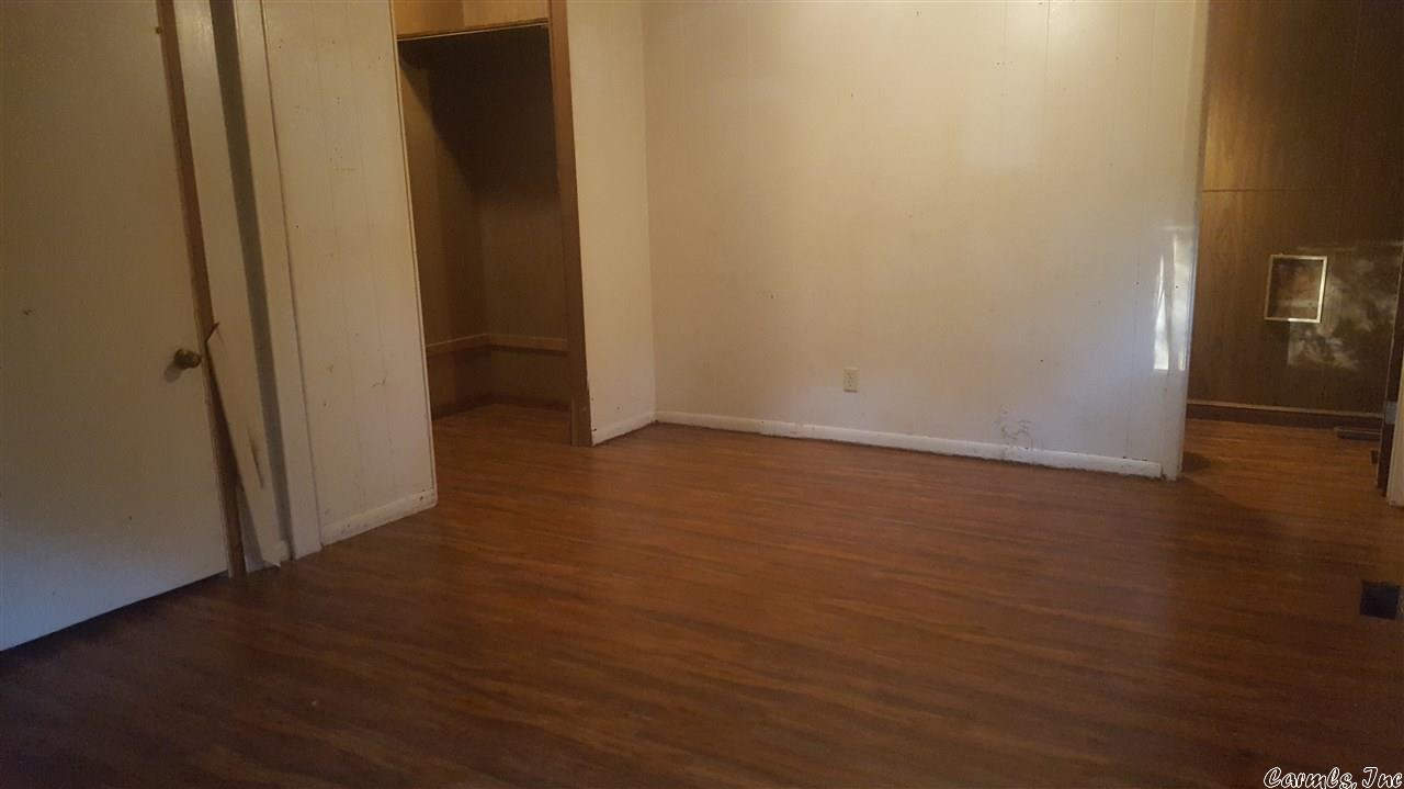 Dakota Third - Residential Lease