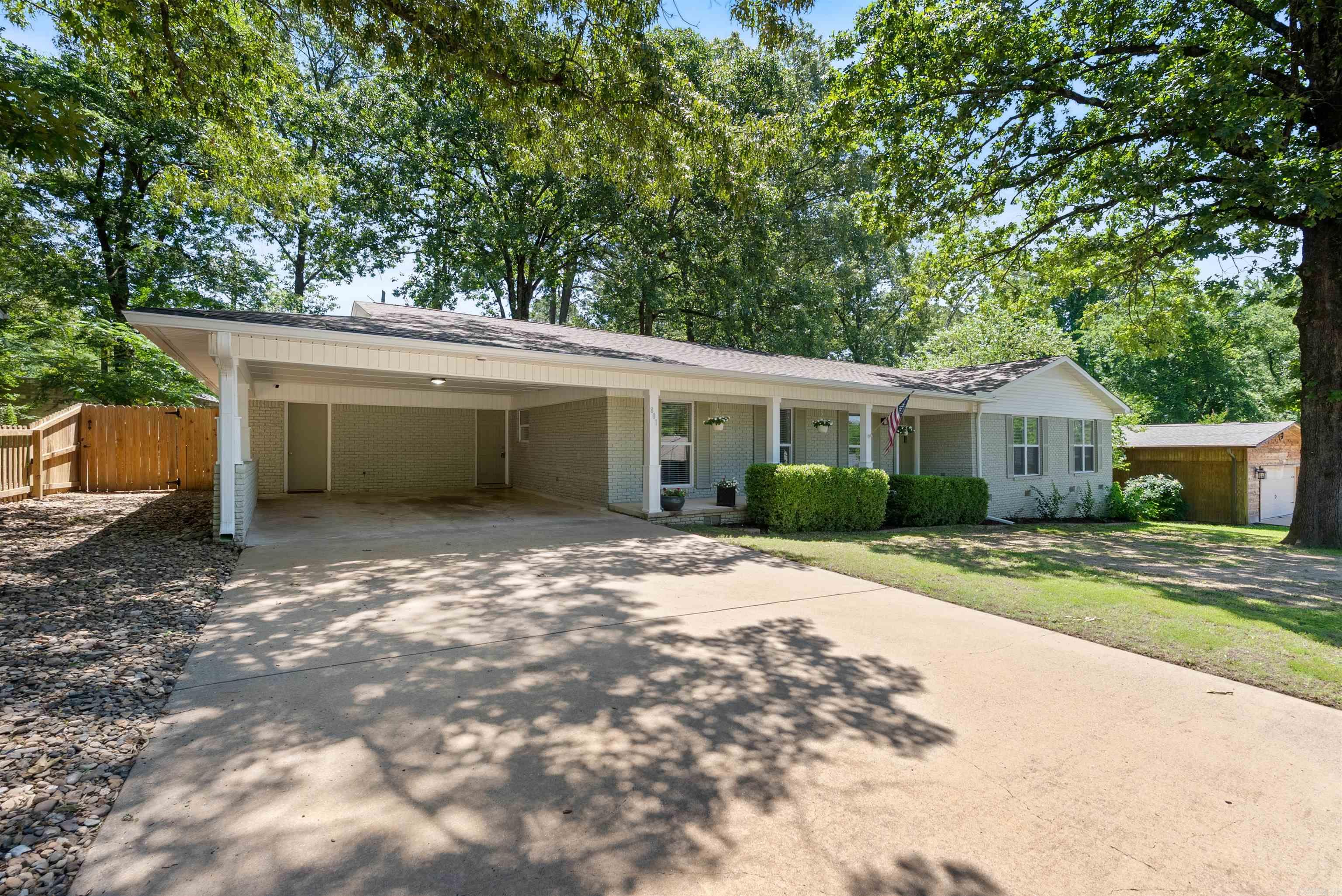 BROWNWOOD - Residential