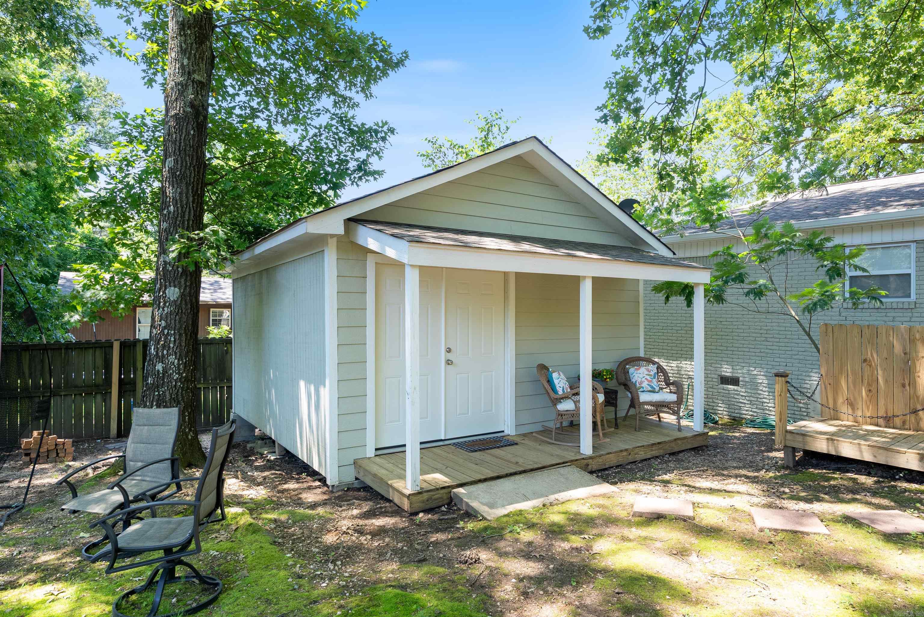 BROWNWOOD - Residential