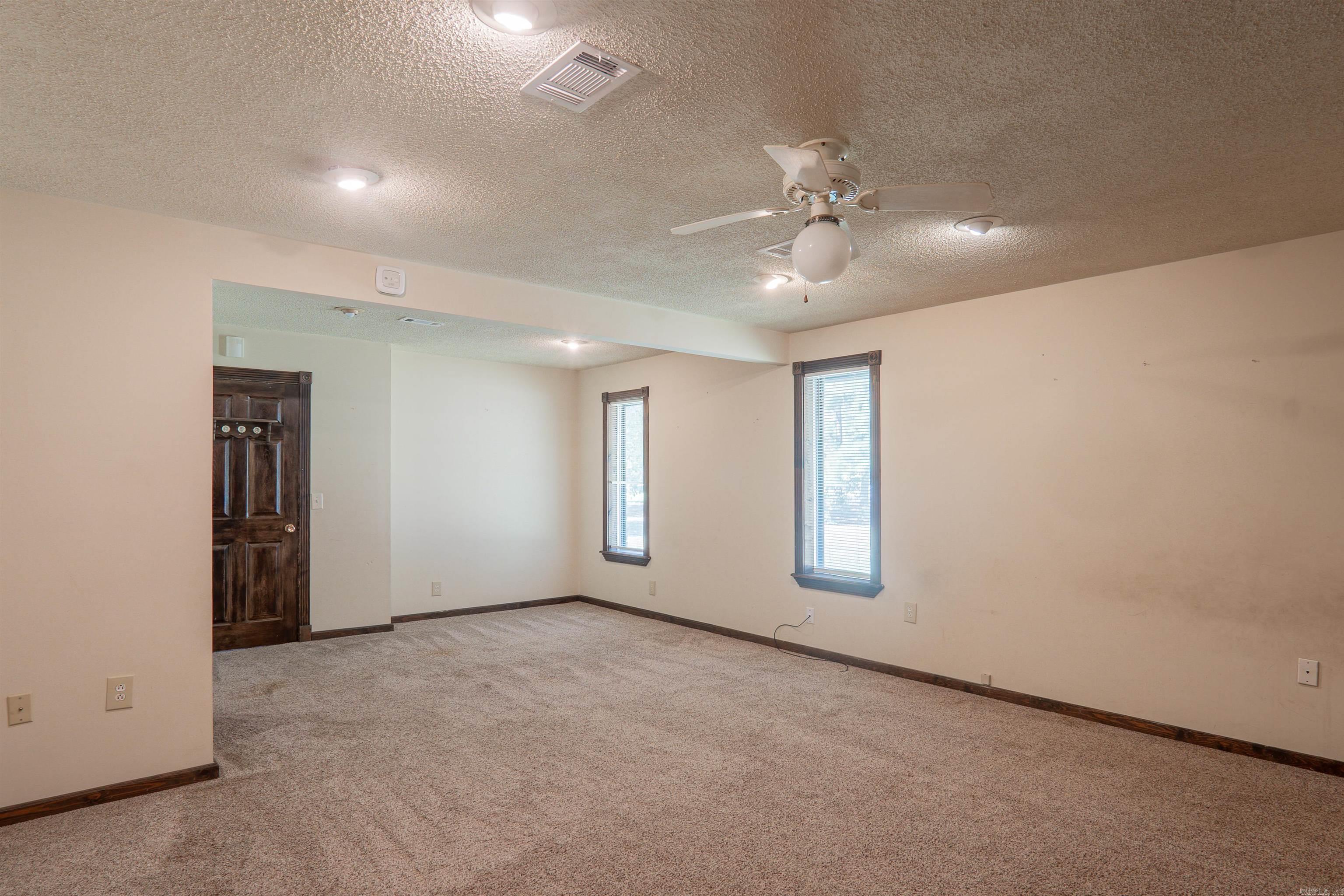 PARK LANE - Residential