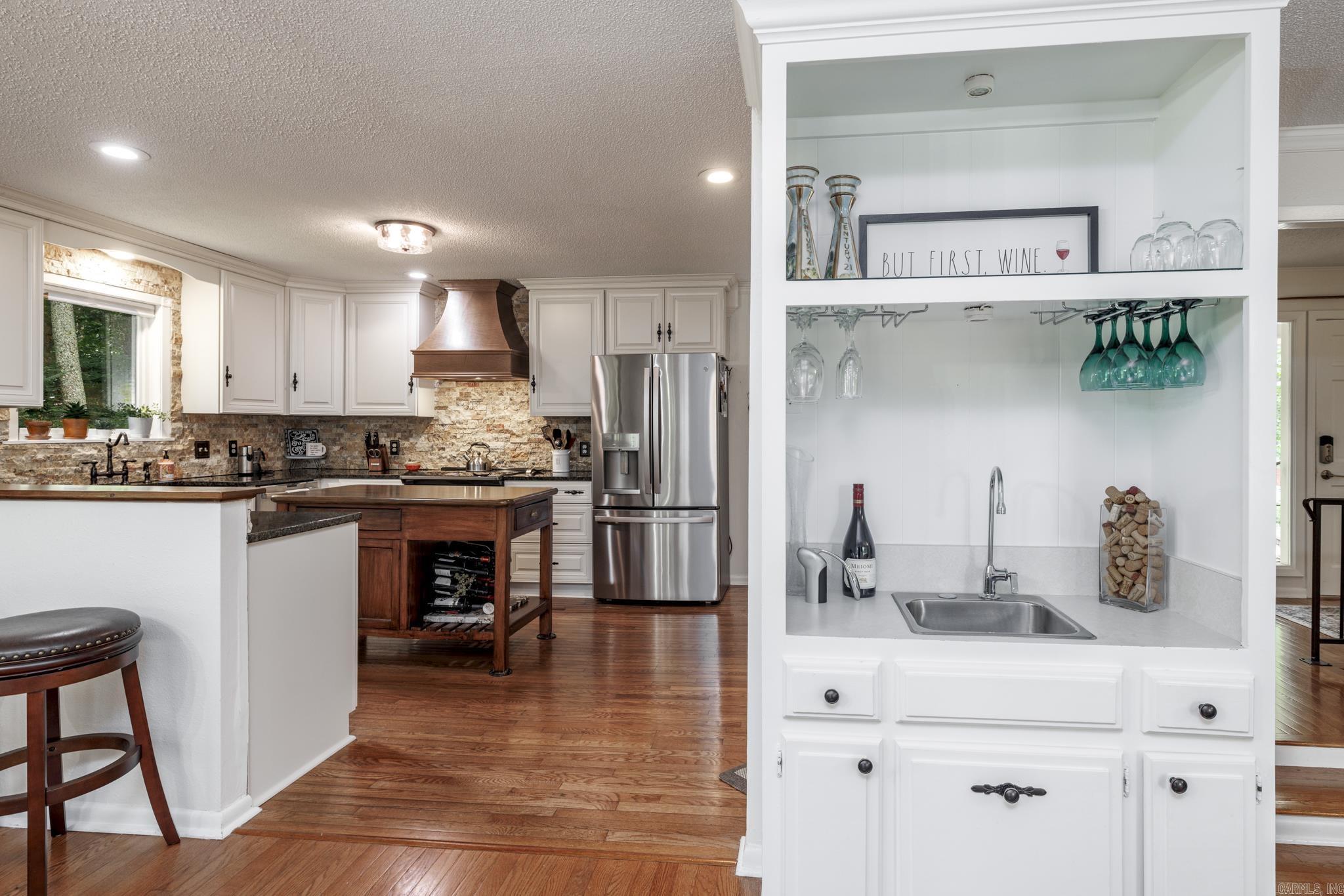 Santa Cruz - Residential