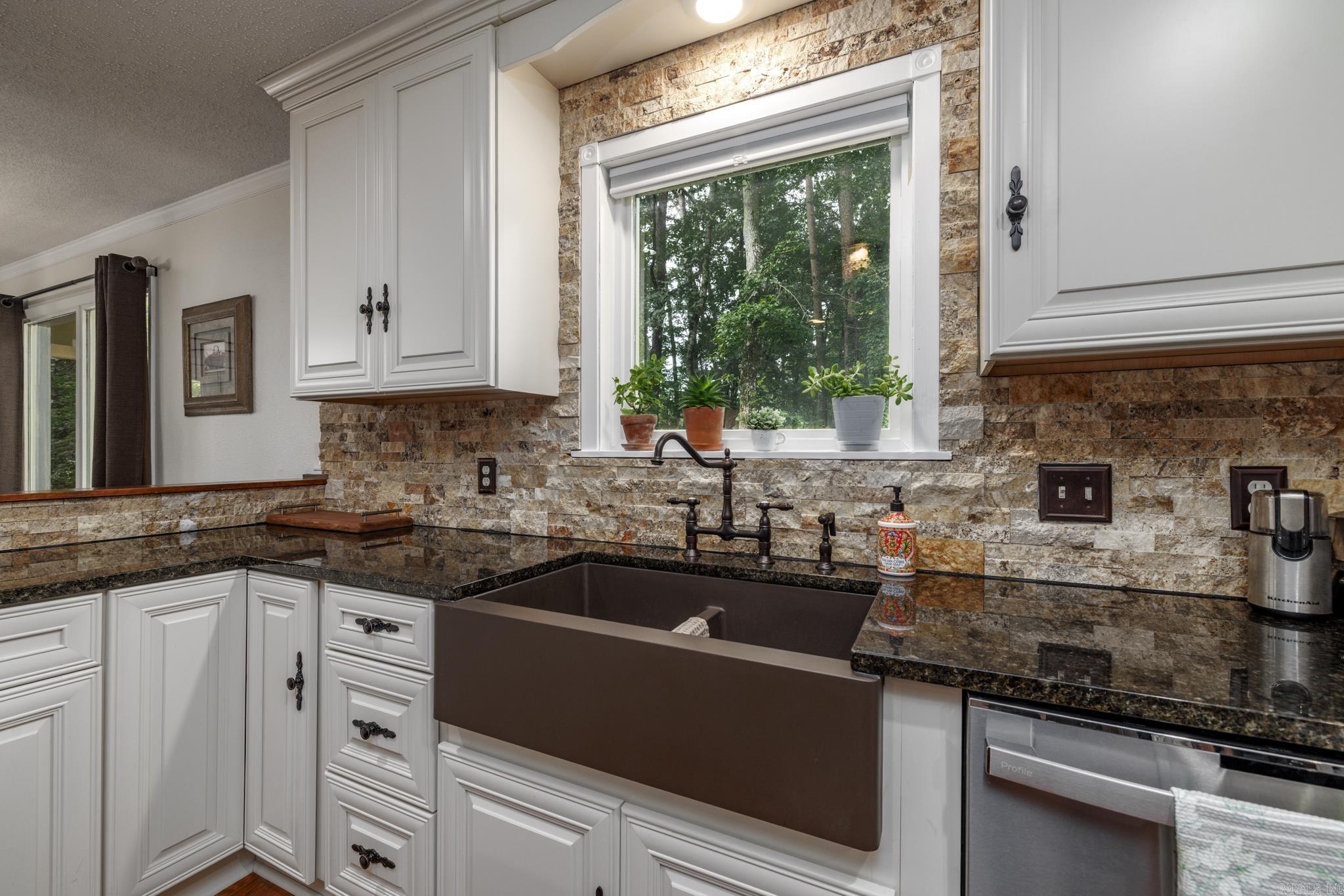 Santa Cruz - Residential