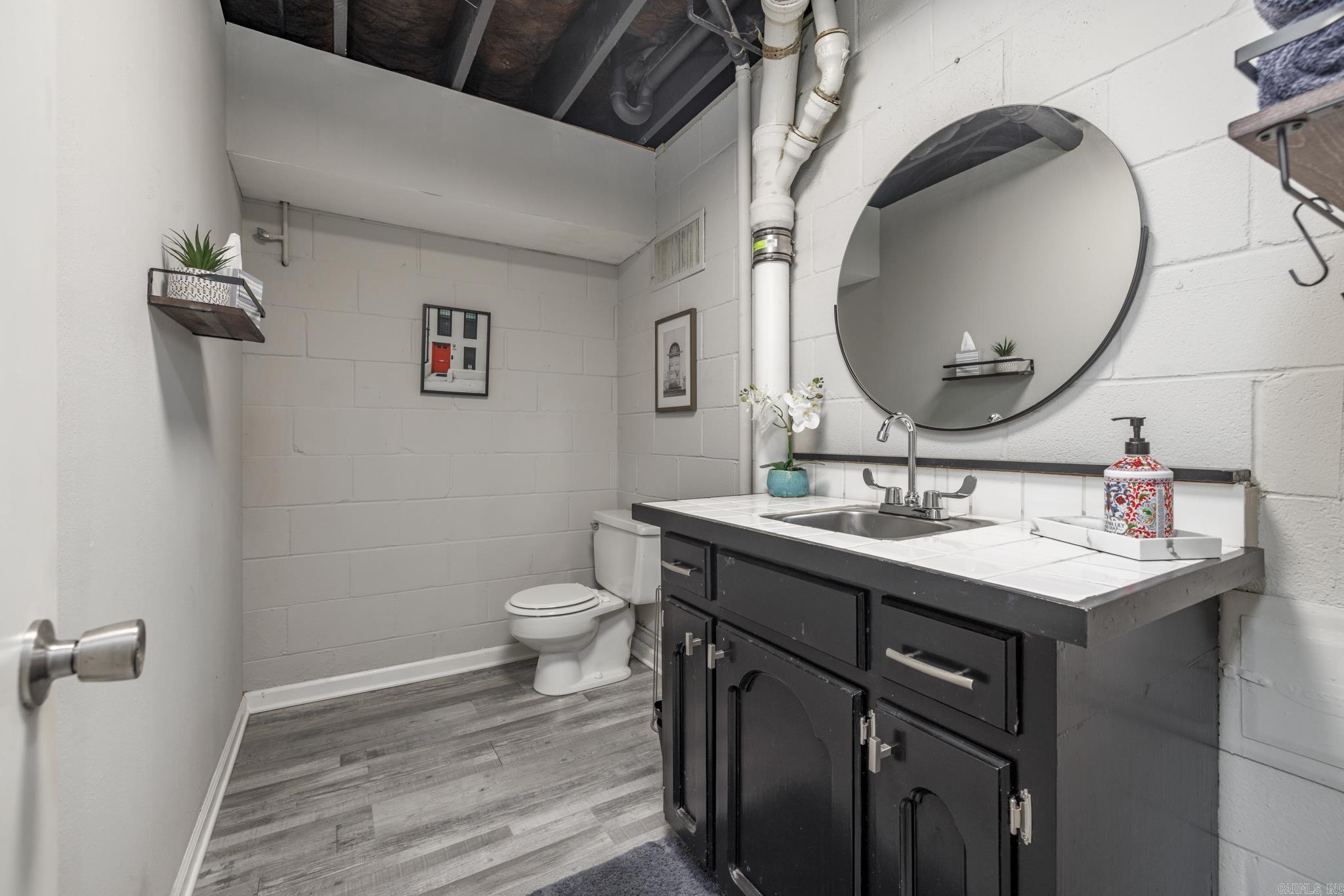 Santa Cruz - Residential