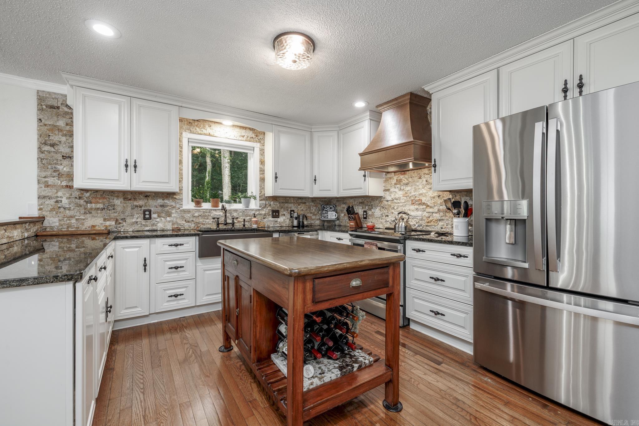 Santa Cruz - Residential