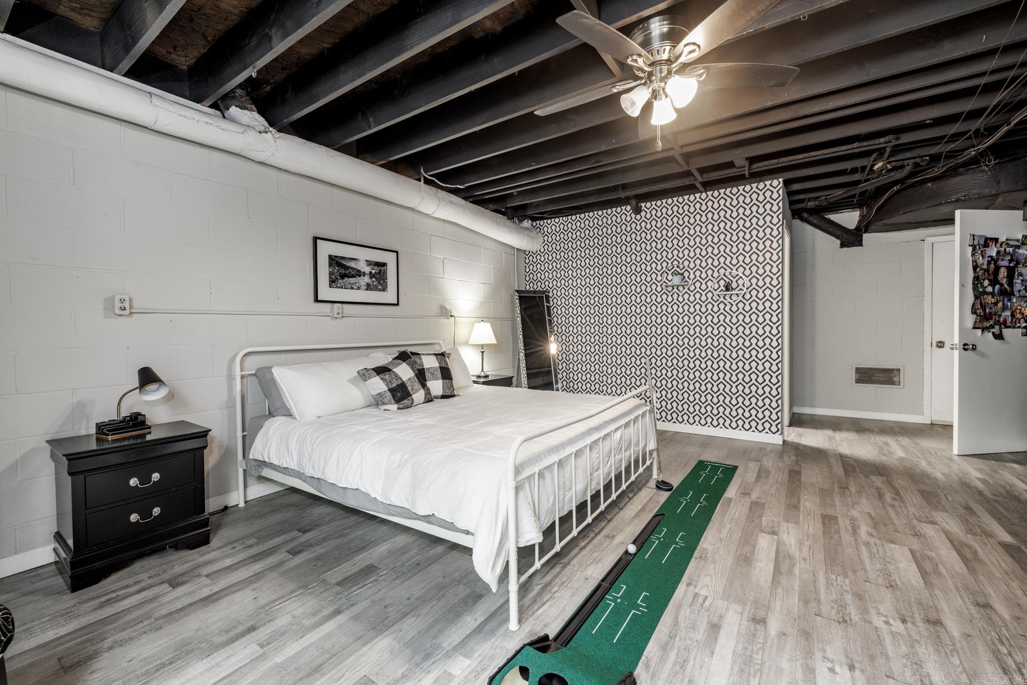 Santa Cruz - Residential