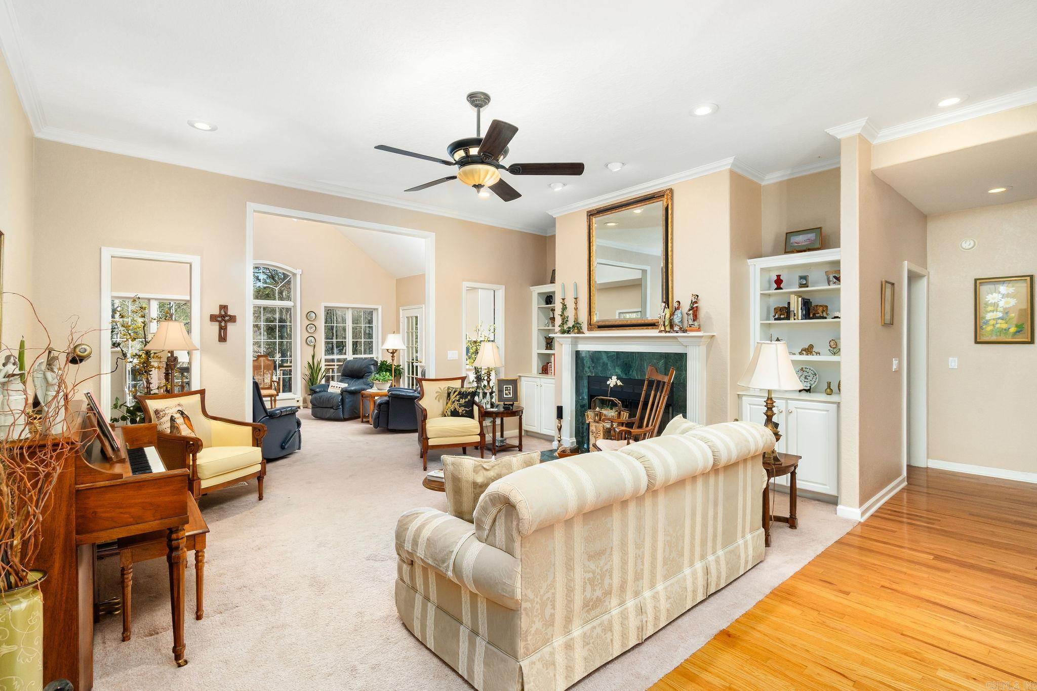 RESPLANDOR - Residential