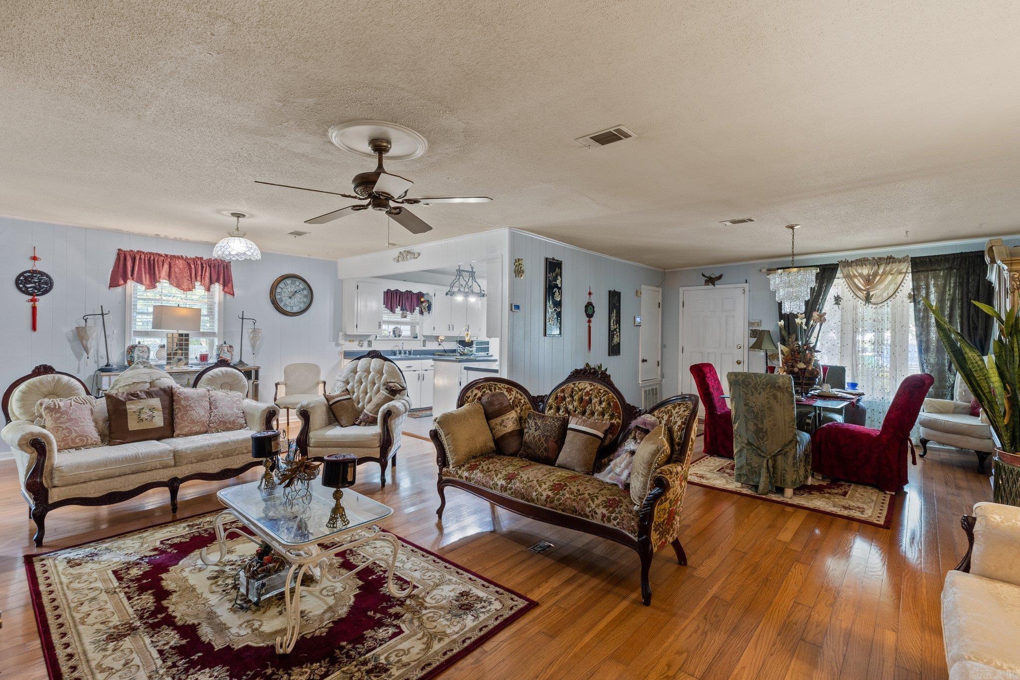 YORKWOOD - Residential