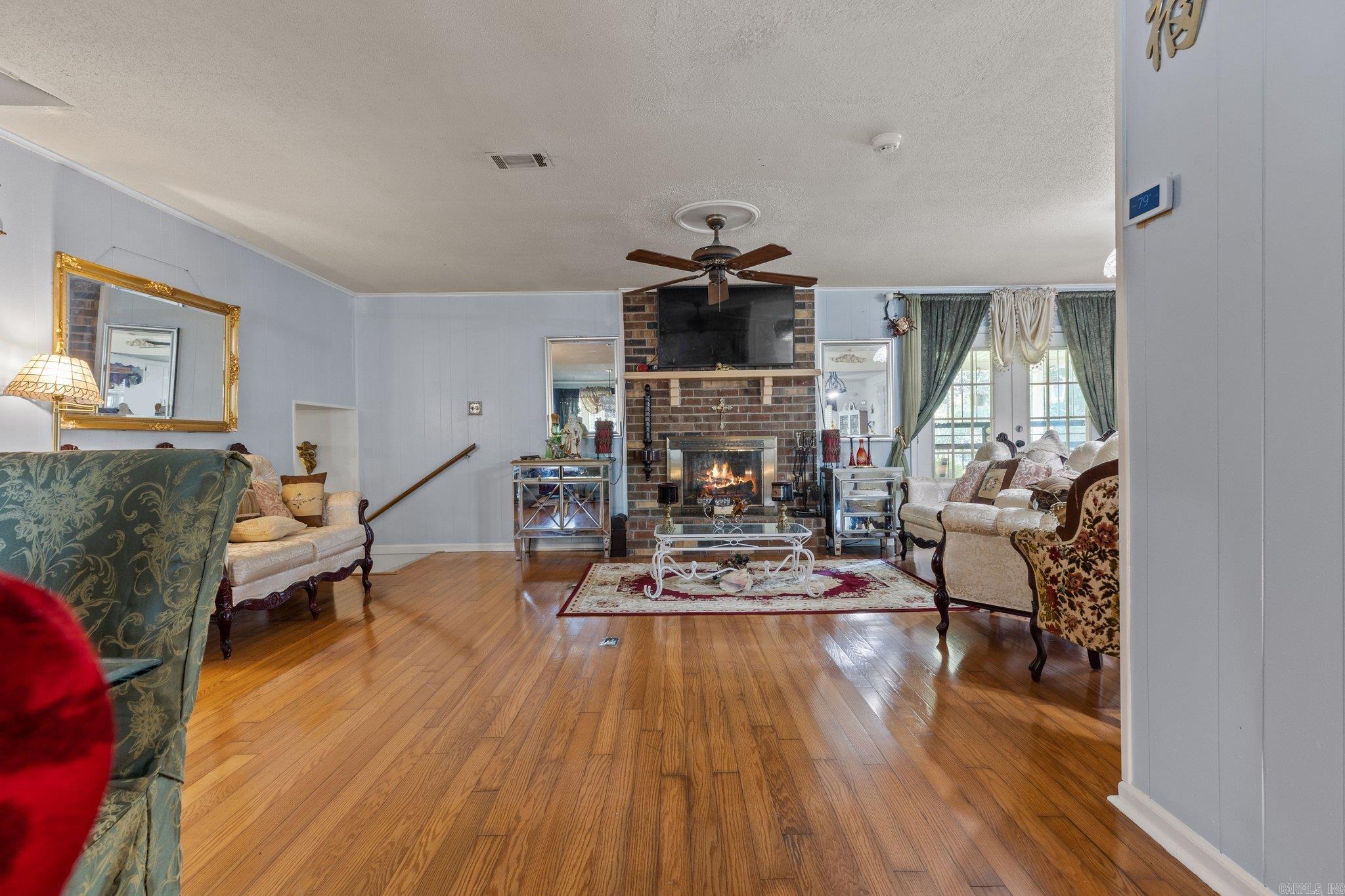 YORKWOOD - Residential