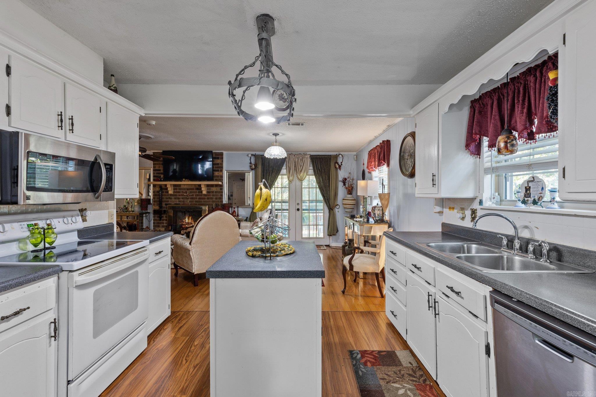 YORKWOOD - Residential