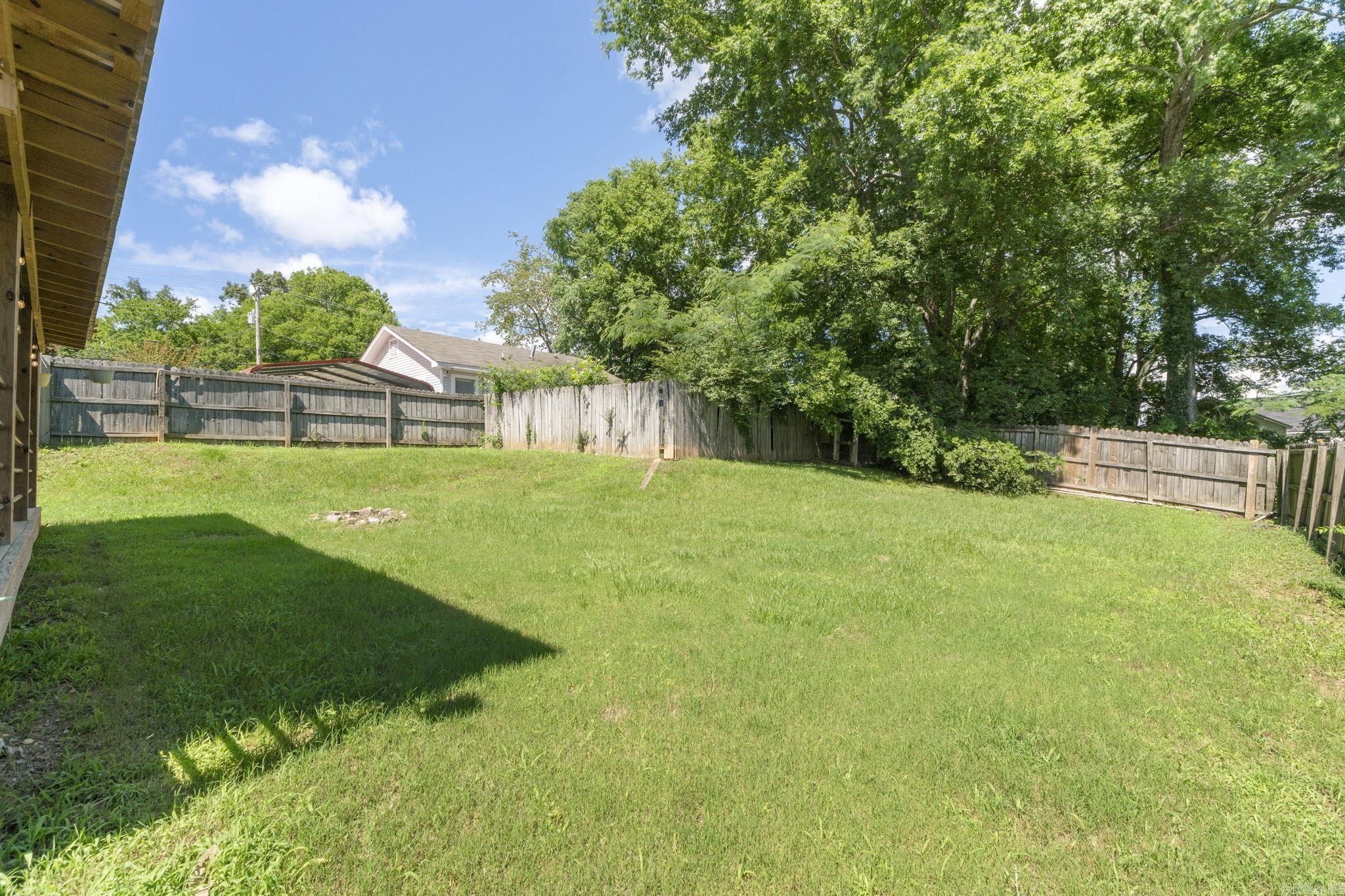 ORIGINAL TOWN-BENTON - Residential