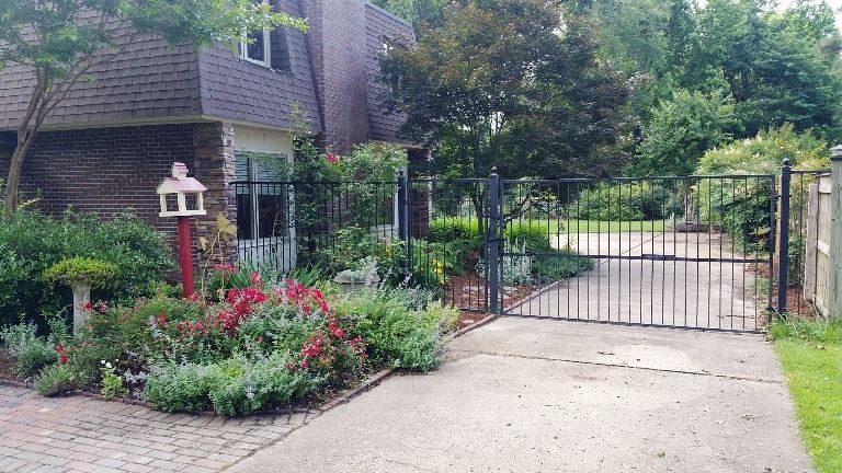 Quail Hollow - Residential