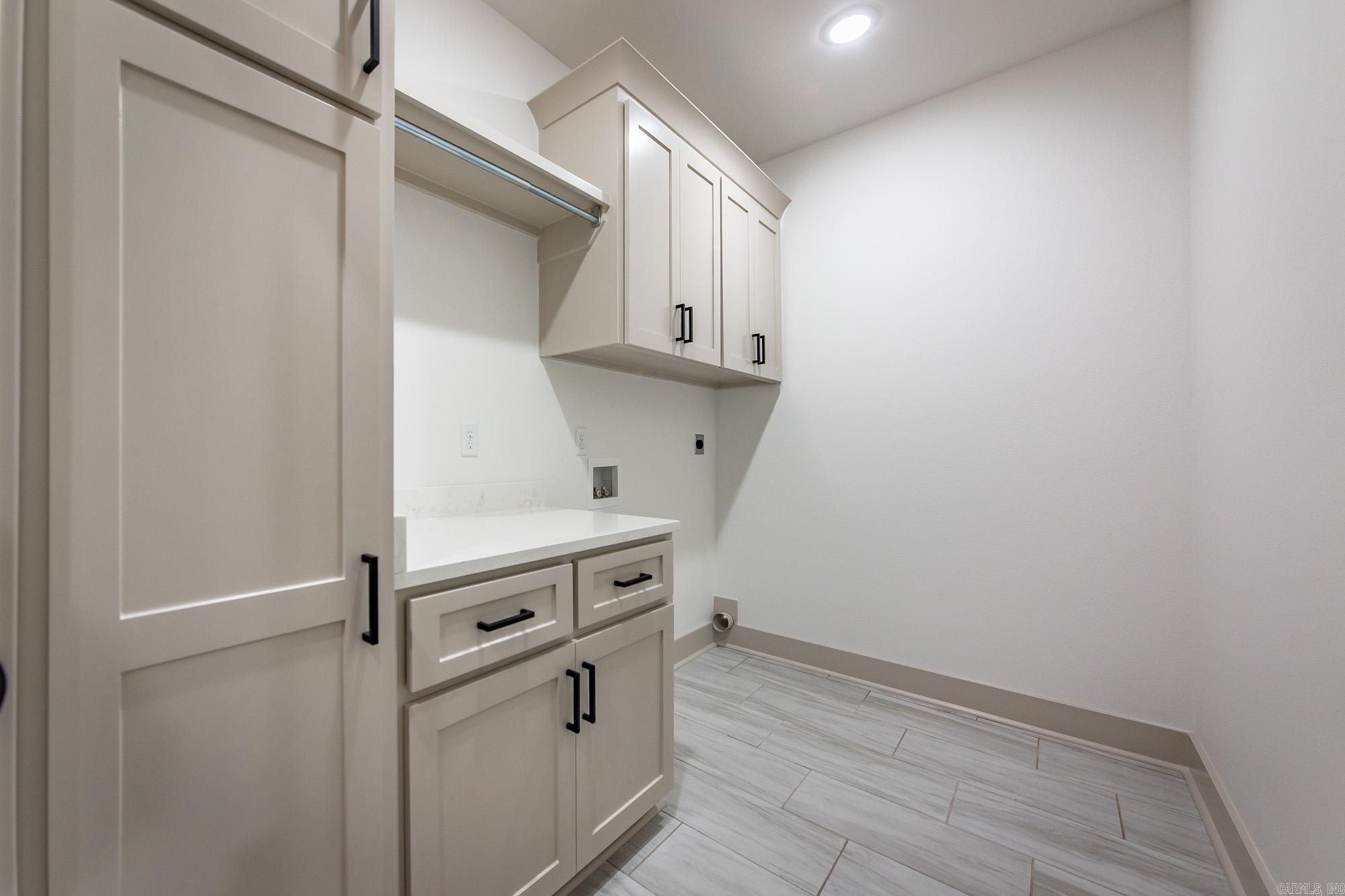 HIDDEN VALLEY ESTATES - Residential