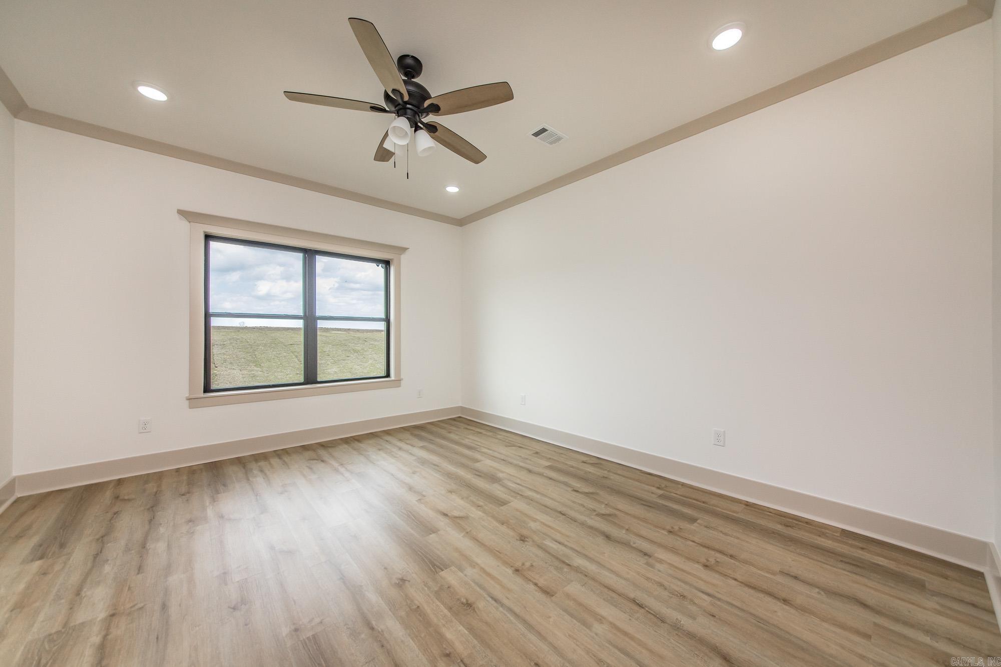 HIDDEN VALLEY ESTATES - Residential