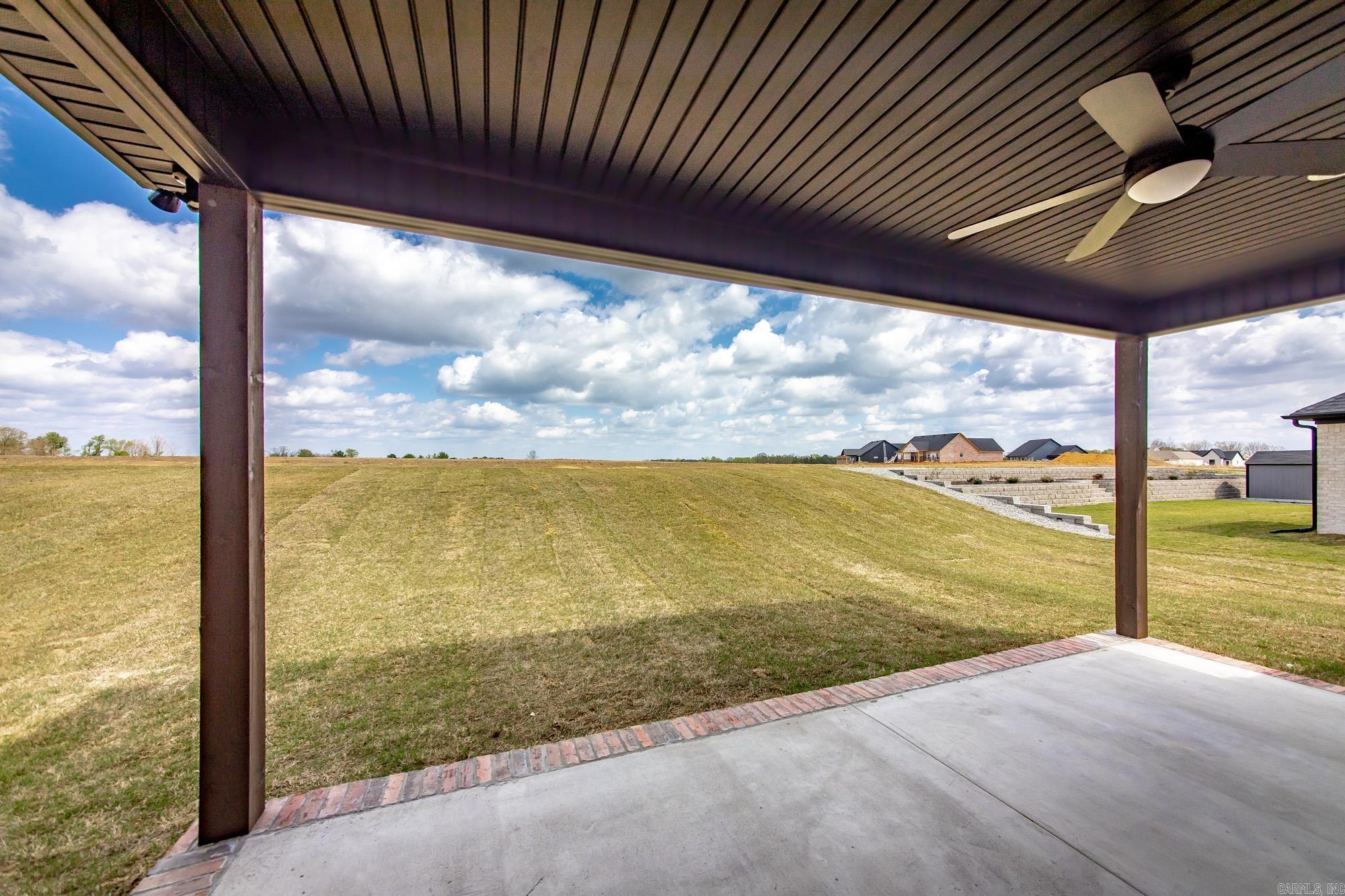 HIDDEN VALLEY ESTATES - Residential