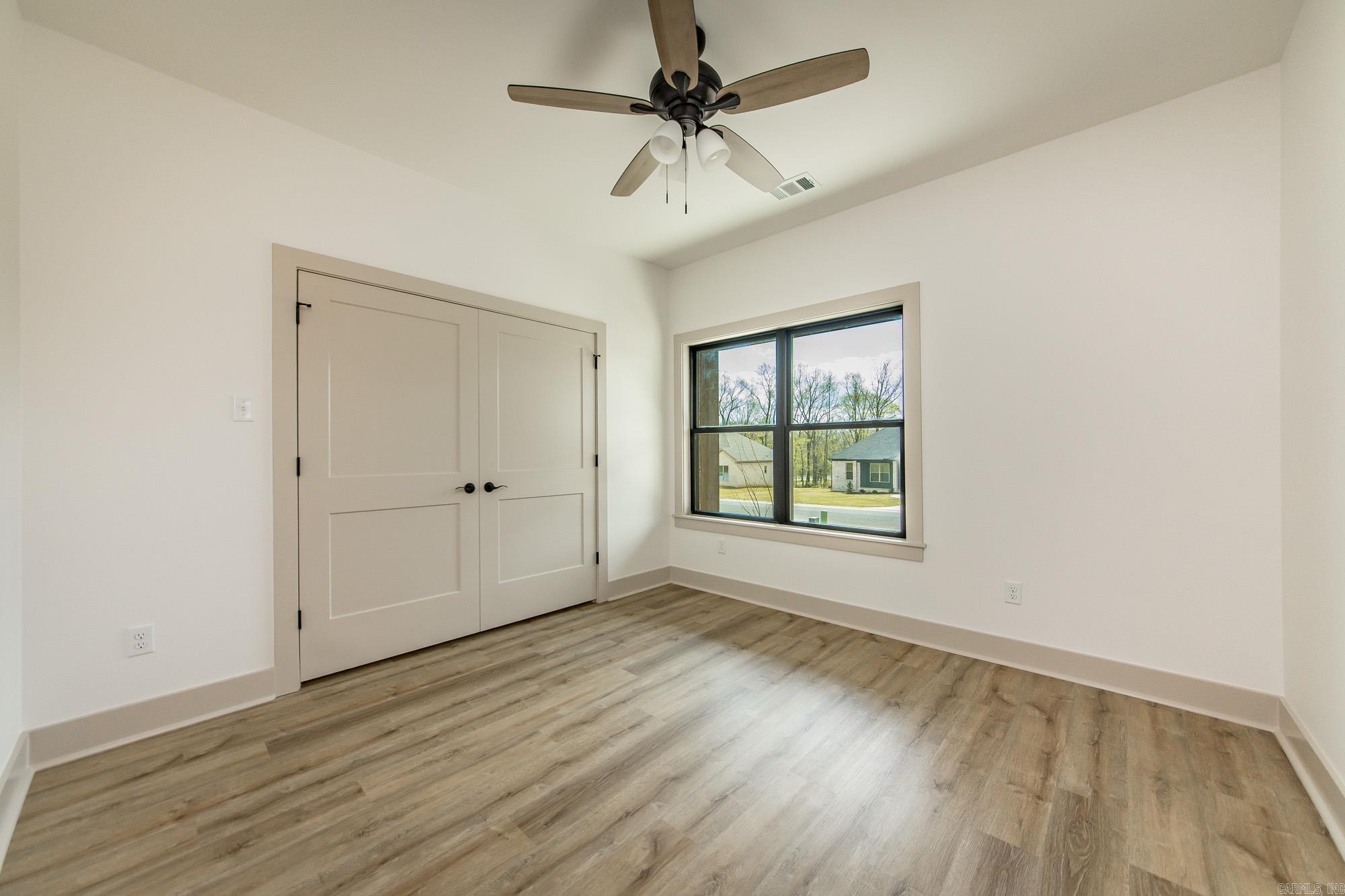 HIDDEN VALLEY ESTATES - Residential