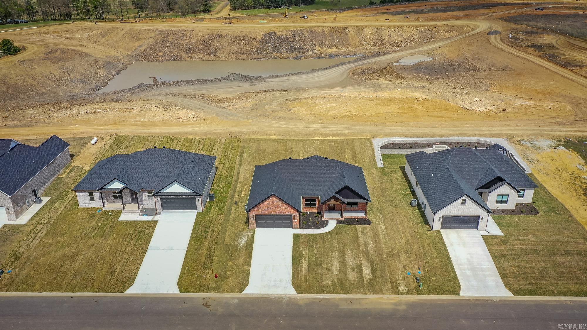 HIDDEN VALLEY ESTATES - Residential