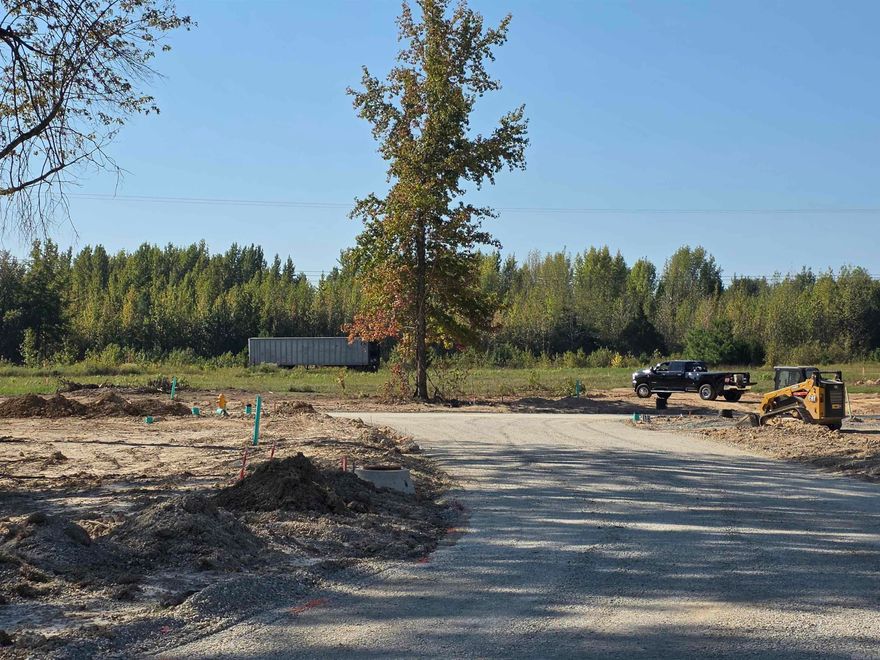 RESITRICTED RESIDENTIAL LOT