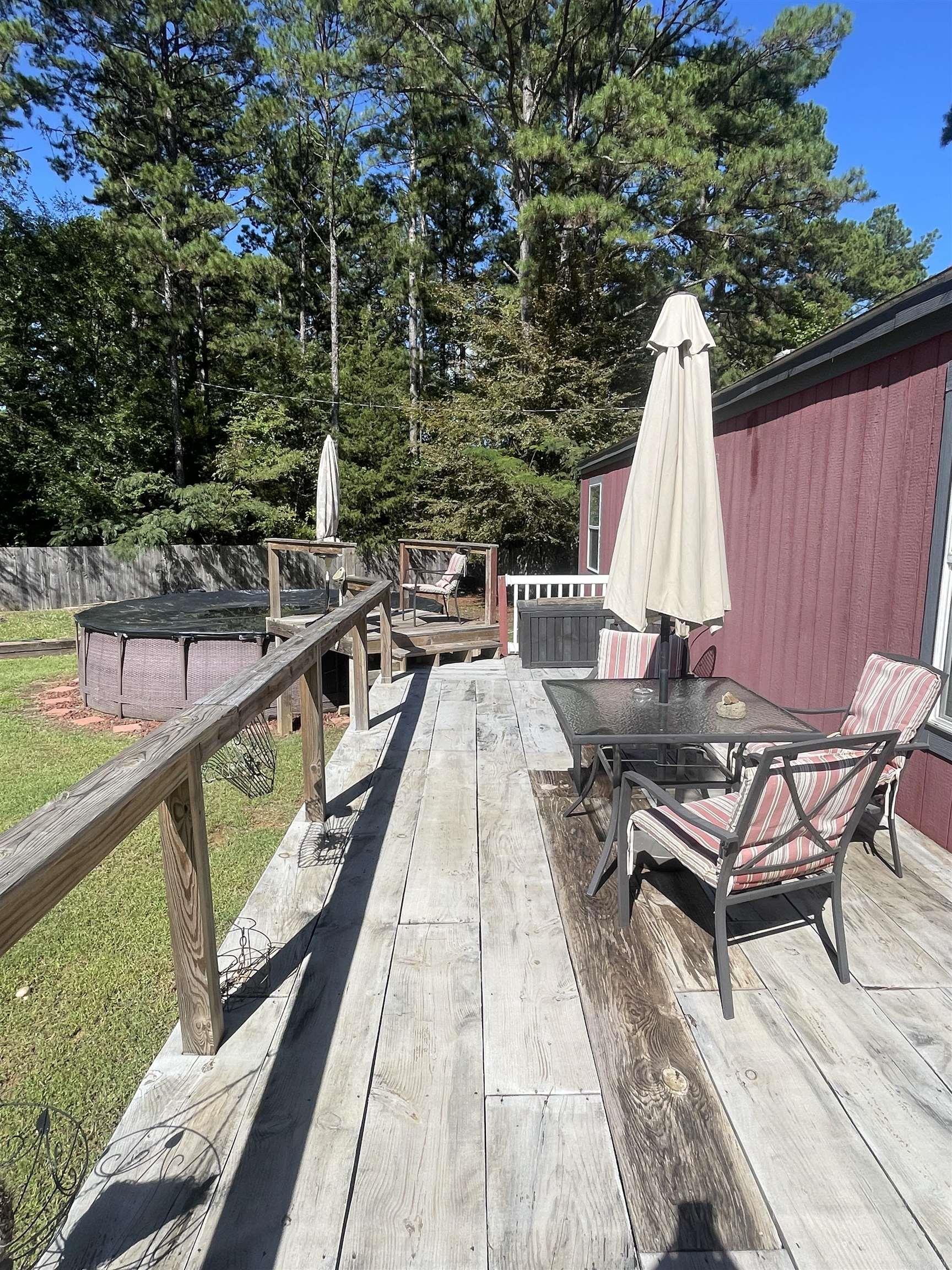 LOBLOLLY ACRES - Residential