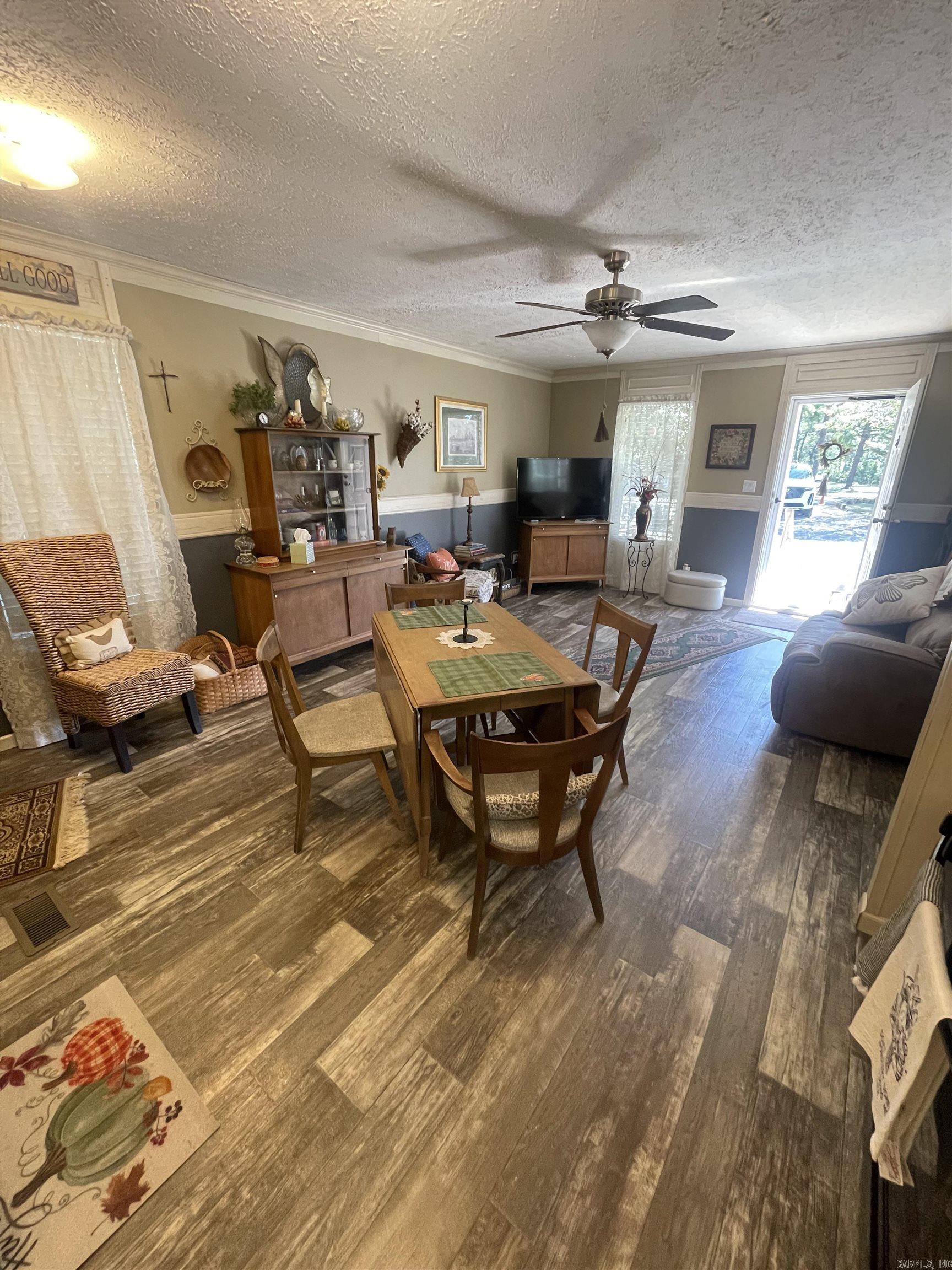 LOBLOLLY ACRES - Residential