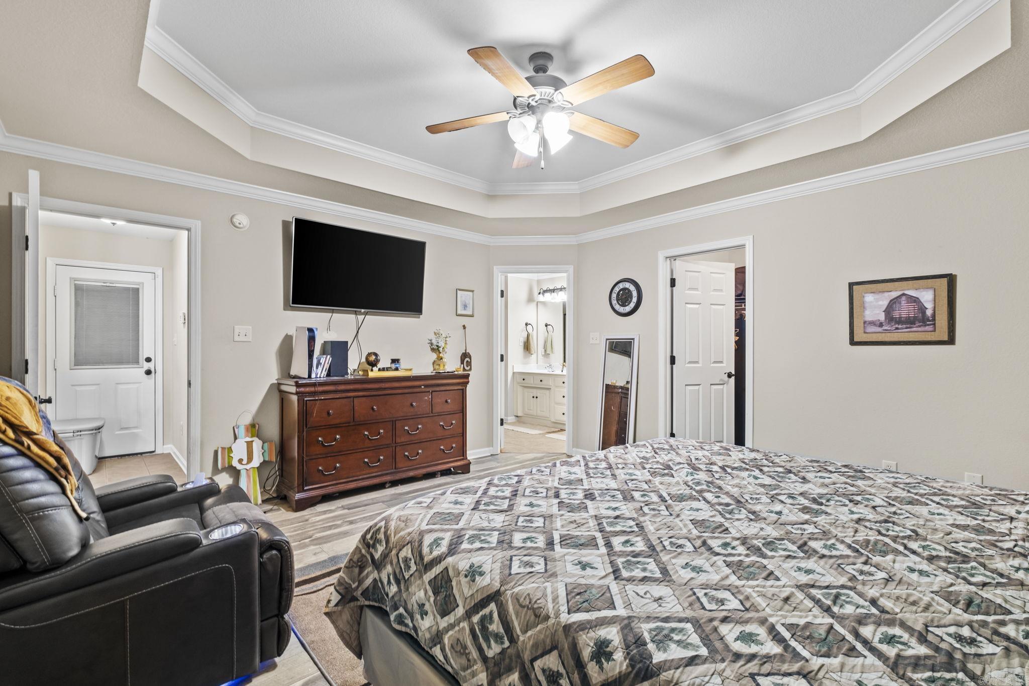 WEATHERING HEIGHTS - Residential