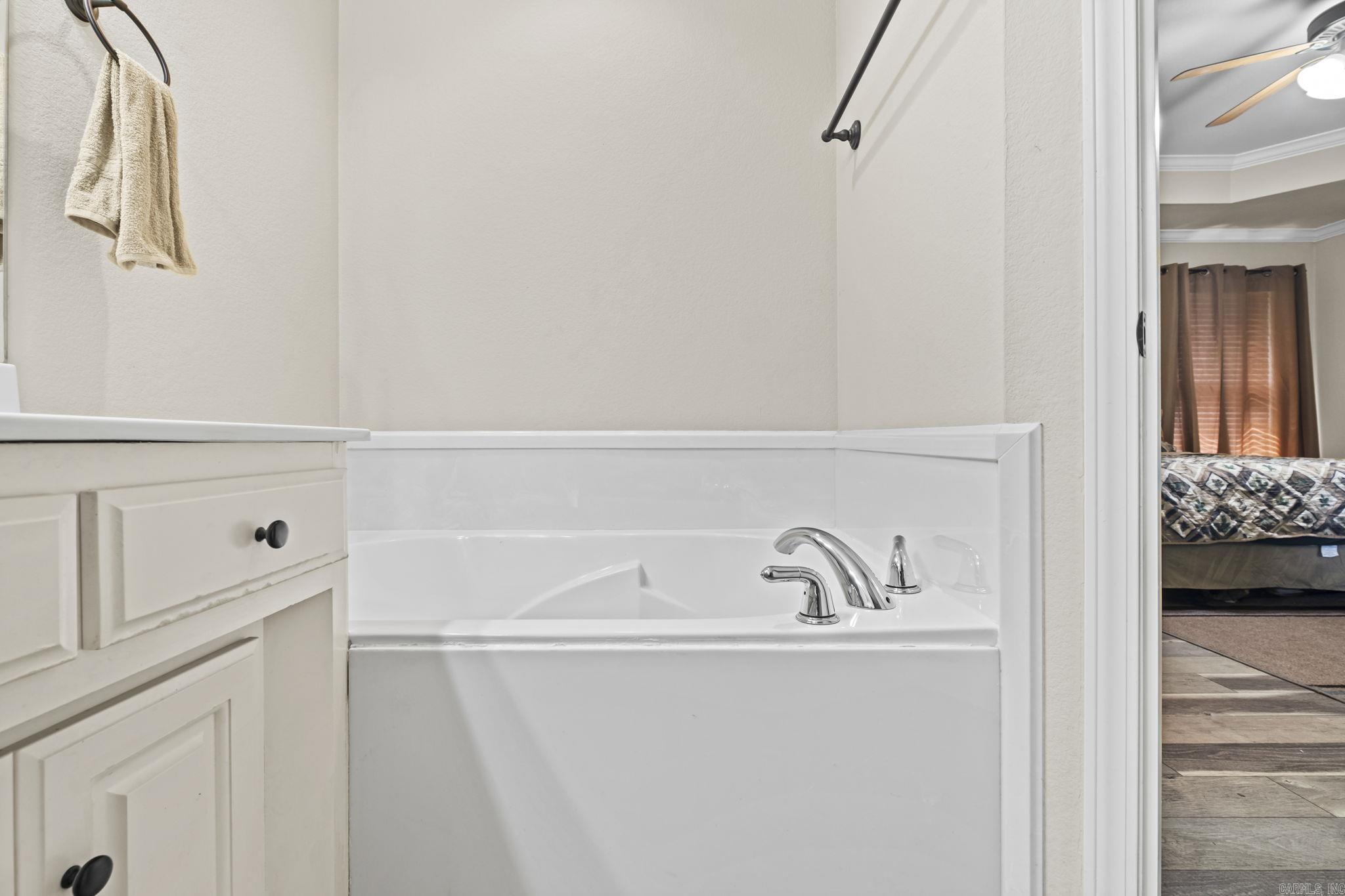 WEATHERING HEIGHTS - Residential