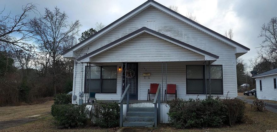 Investors!! This property would make a great traditional rental. 2 blocks from Downtown. Rehab is light to medium. Central AC and Furnace 5 years old. Roof is only 3 years old! City water, sewer and gas. Great school District! Property to be sold As-Is.