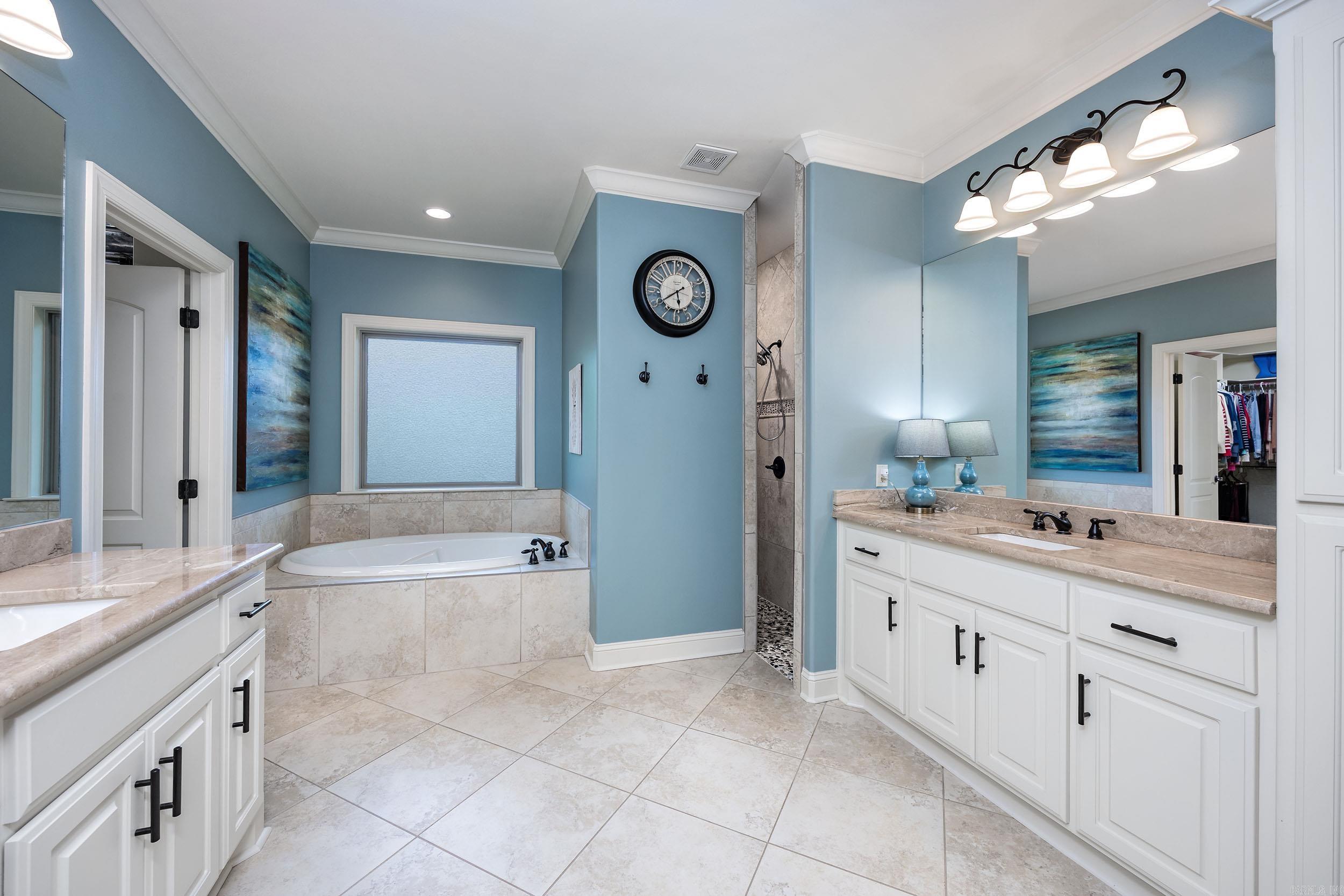 MAUMELLE VALLEY ESTATES - Residential