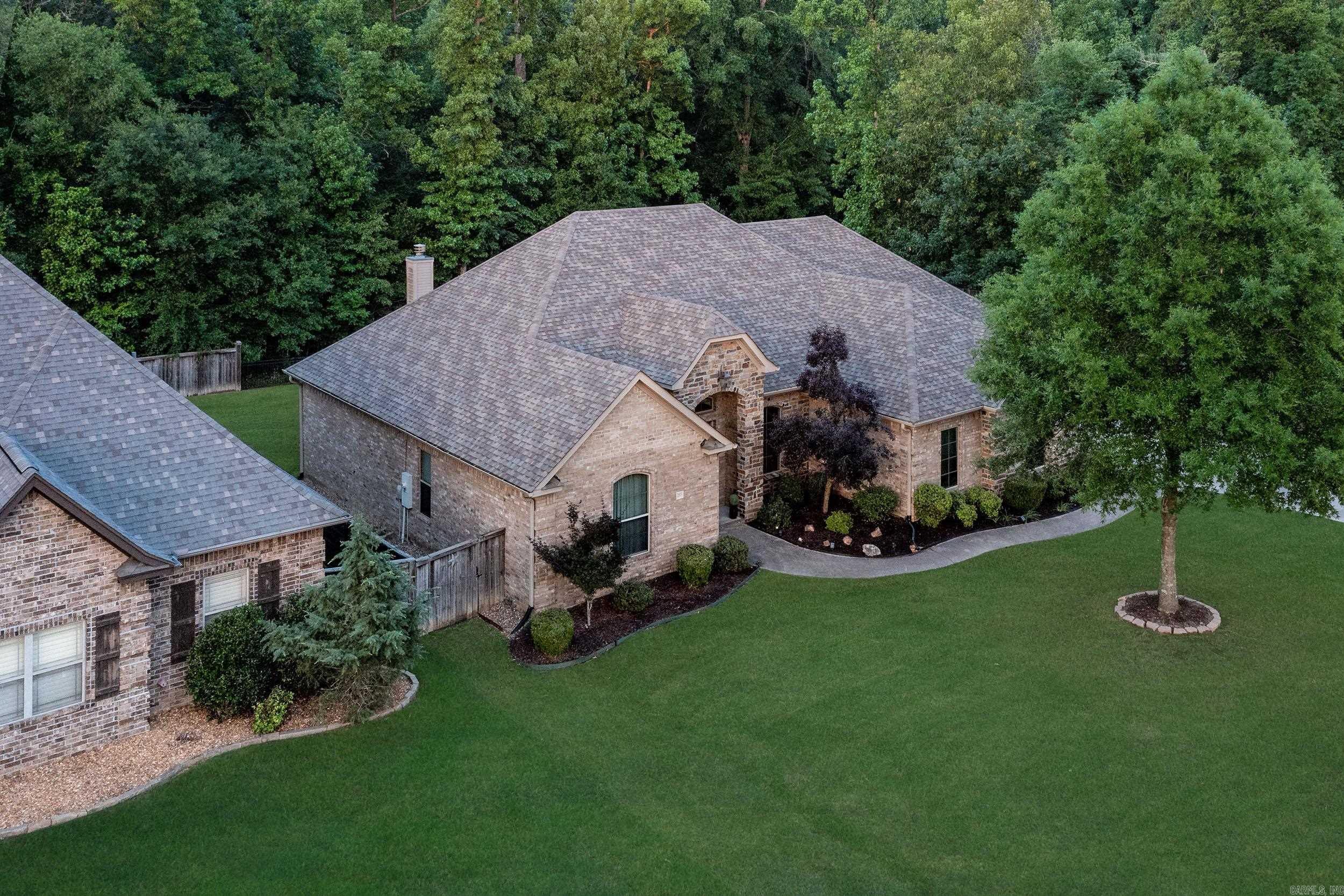 MAUMELLE VALLEY ESTATES - Residential