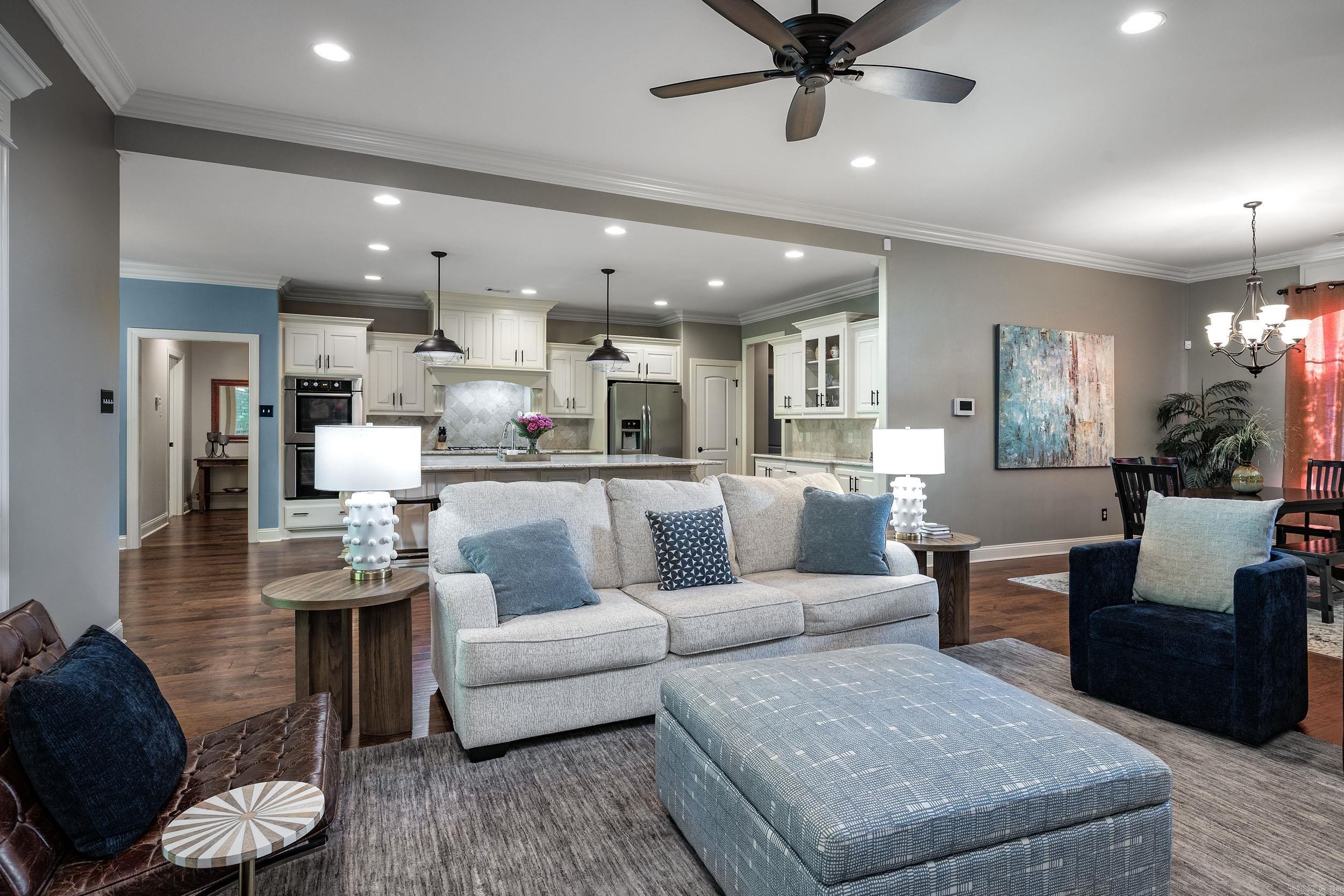 MAUMELLE VALLEY ESTATES - Residential