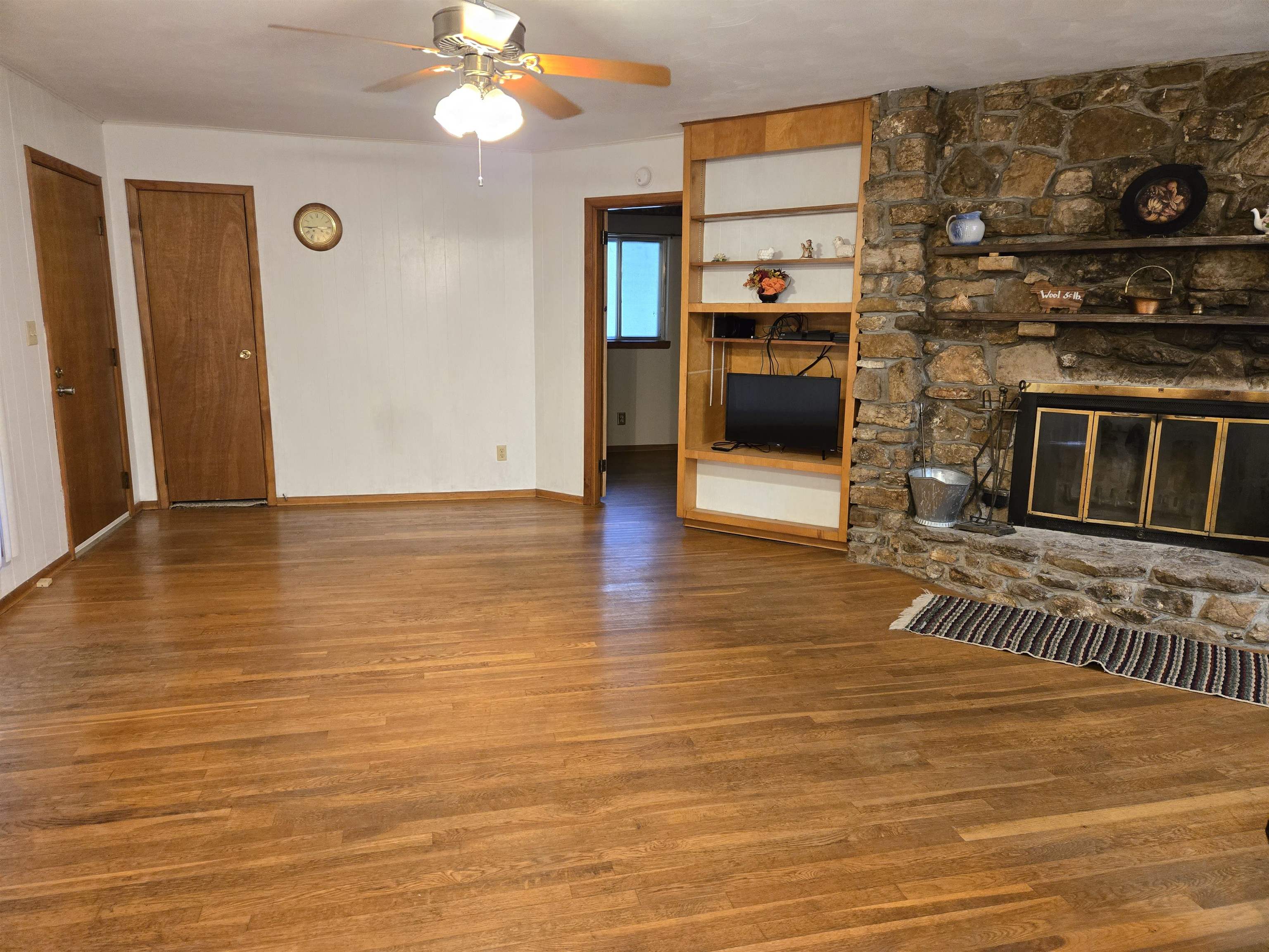 Crow Second - Residential