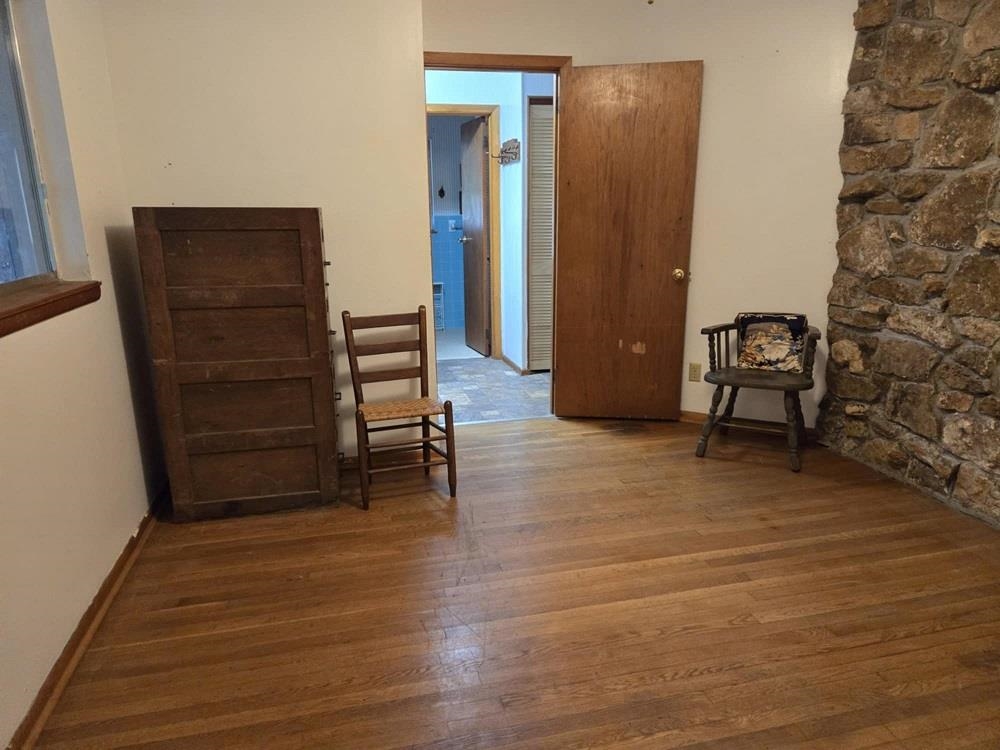 Crow Second - Residential