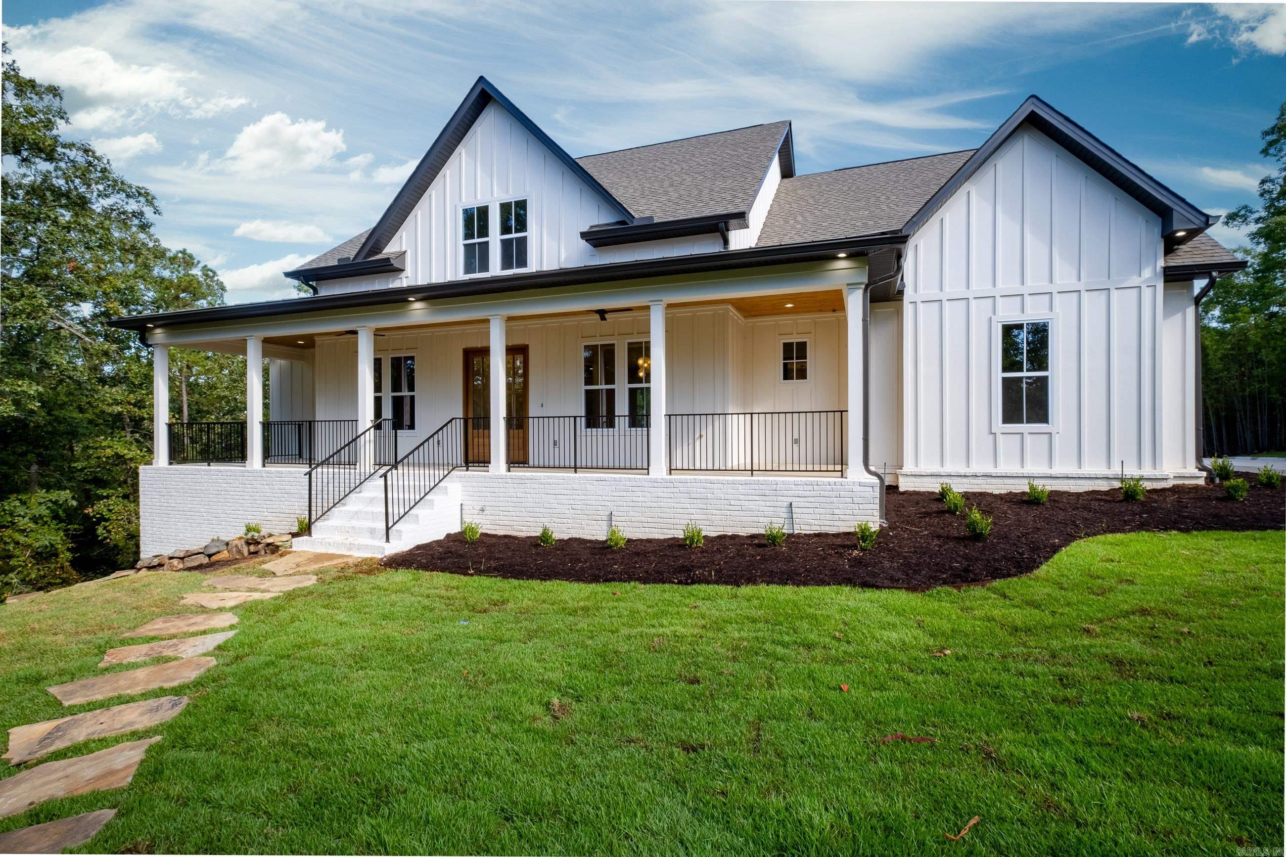 WATERVIEW ESTATES - Residential