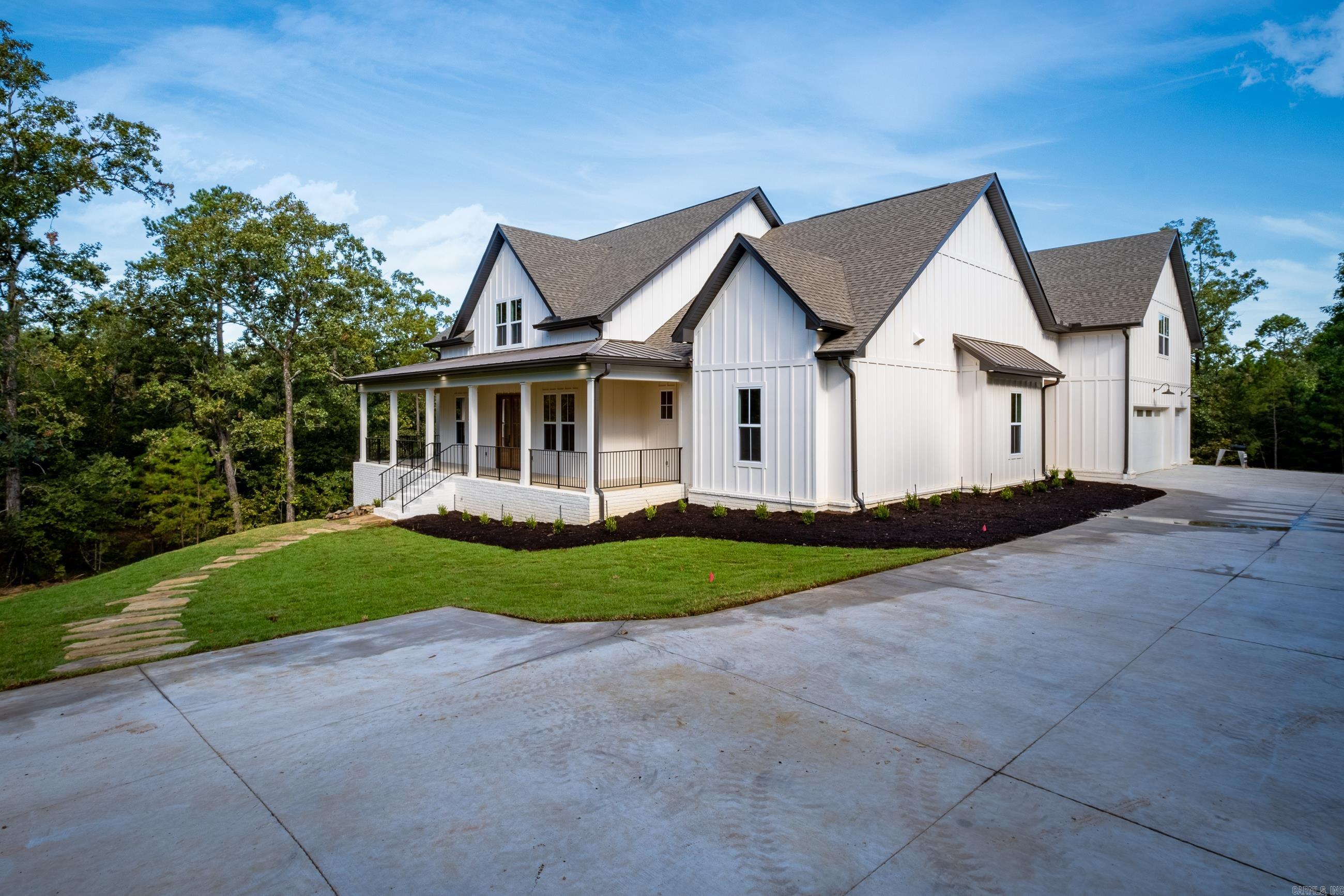 WATERVIEW ESTATES - Residential
