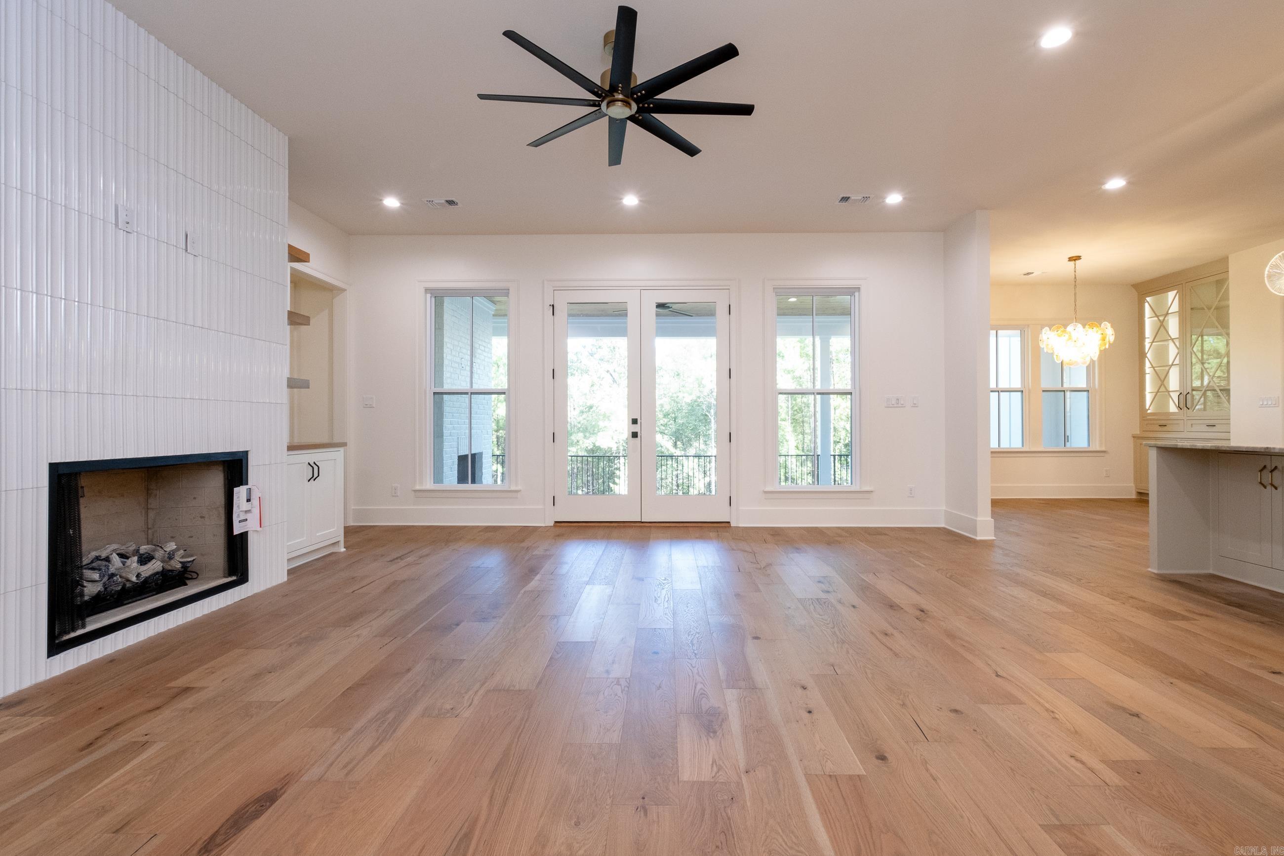 WATERVIEW ESTATES - Residential