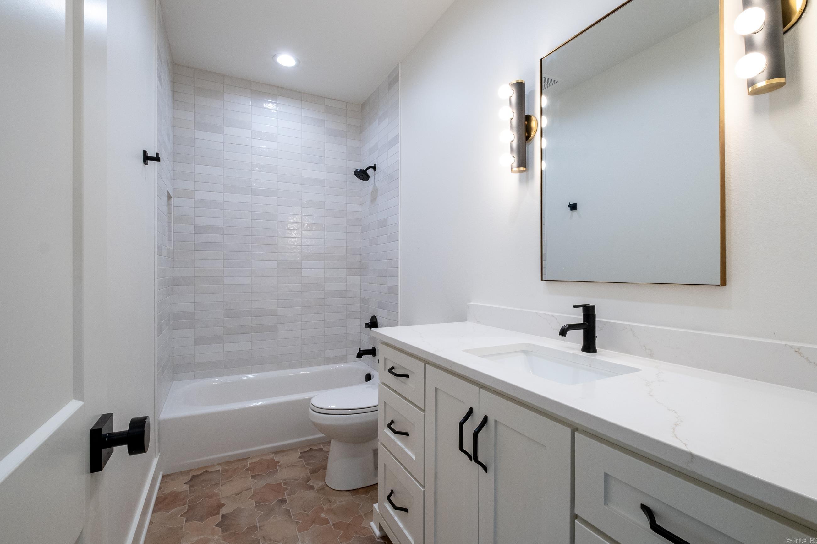 WATERVIEW ESTATES - Residential