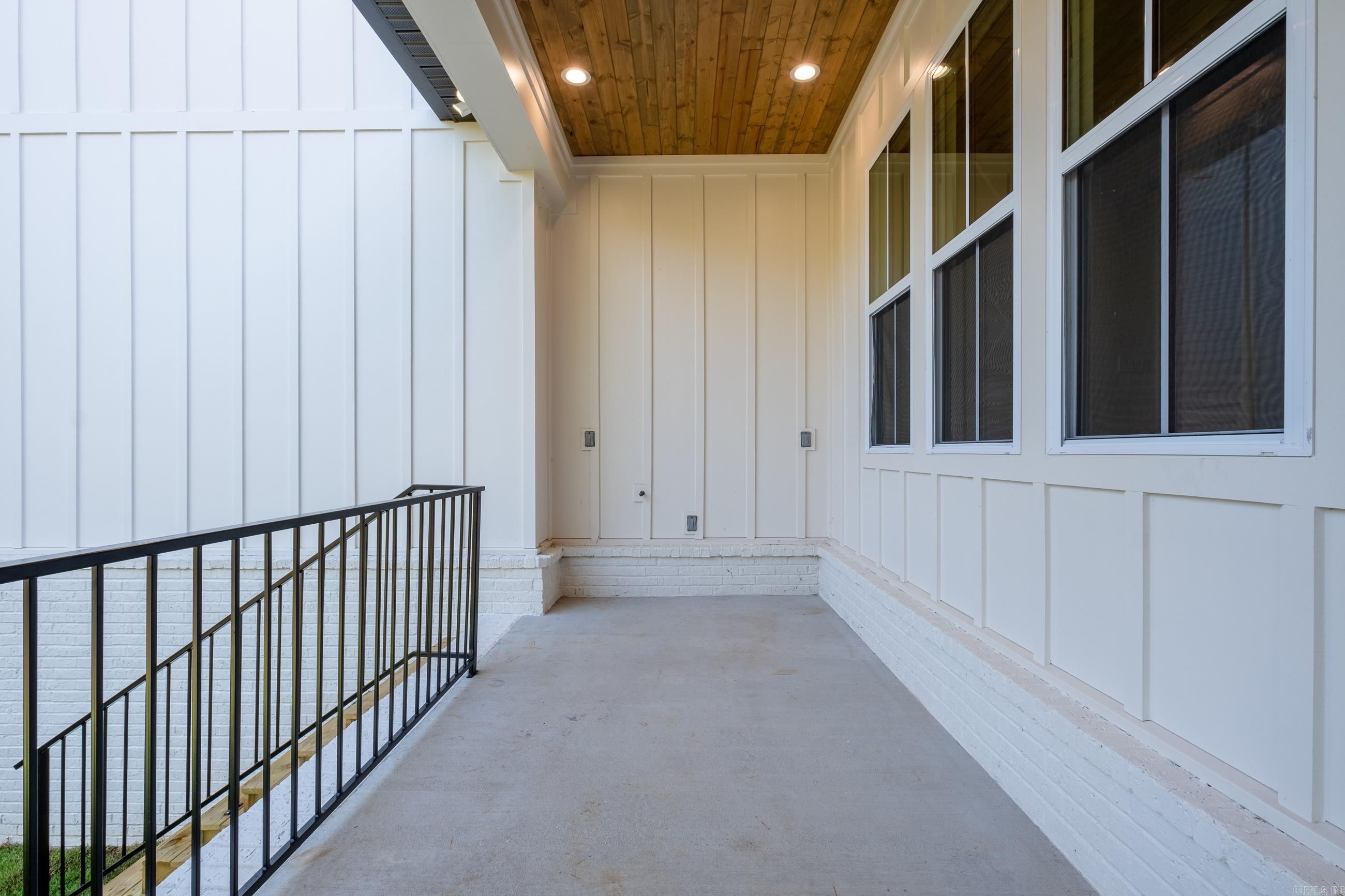 WATERVIEW ESTATES - Residential