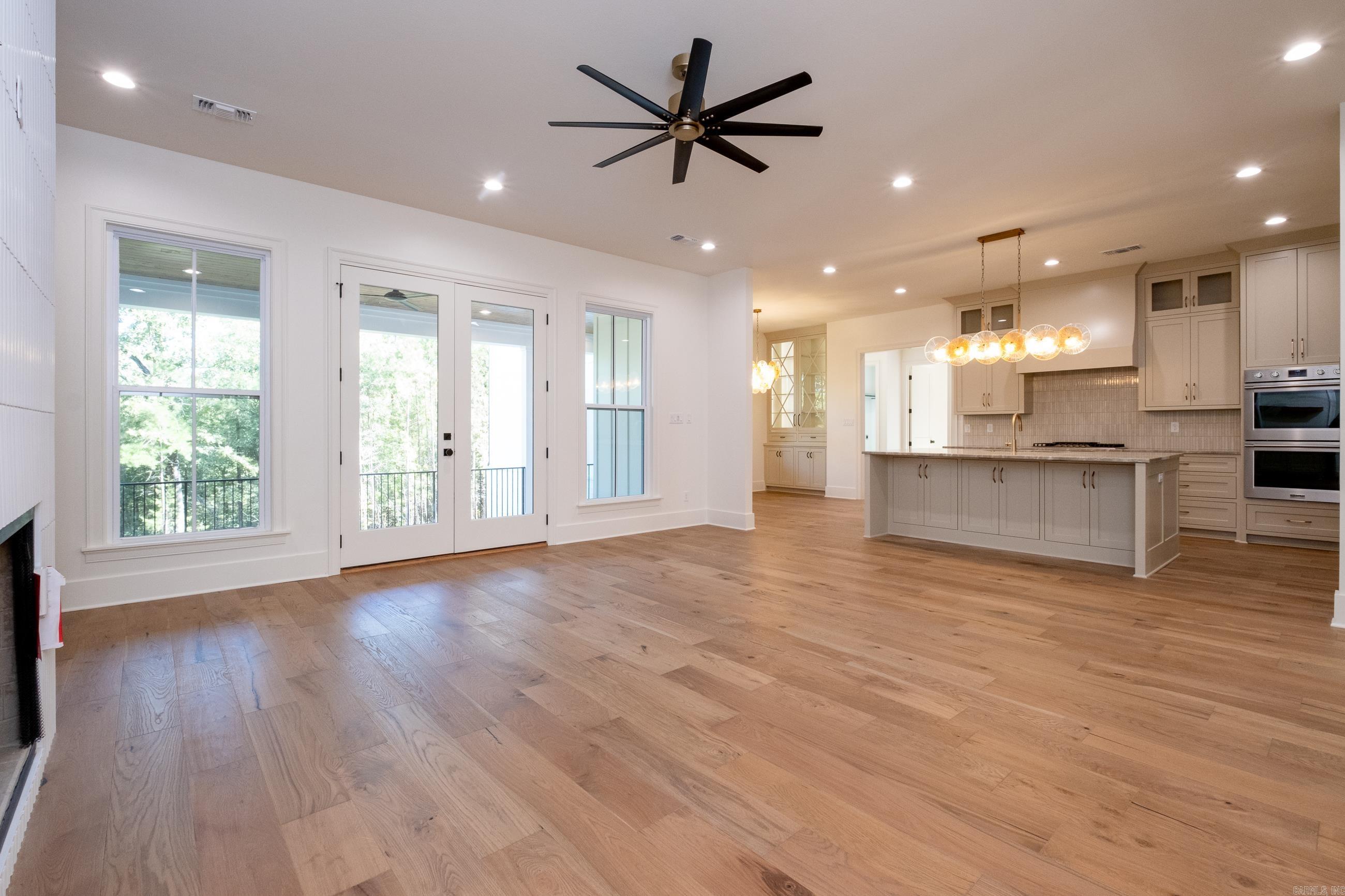 WATERVIEW ESTATES - Residential