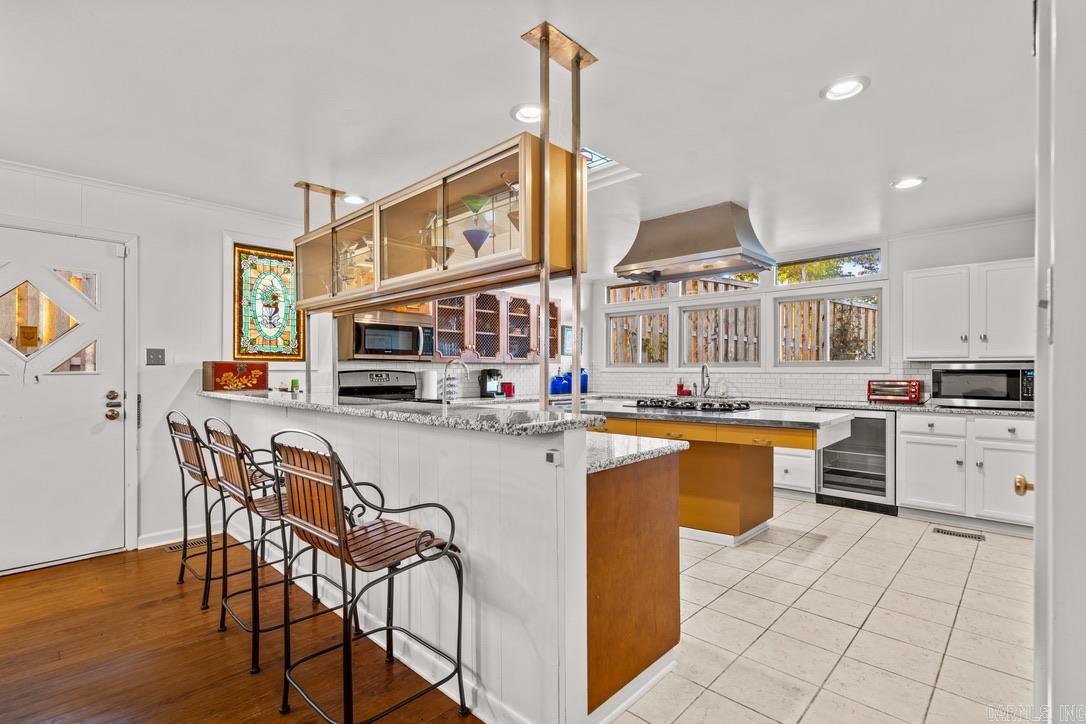 Hot Springs Outside - Residential