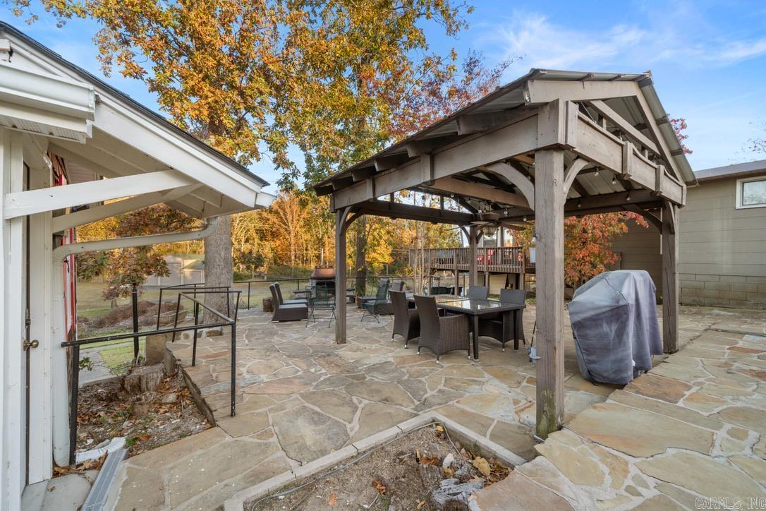 Hot Springs Outside - Residential