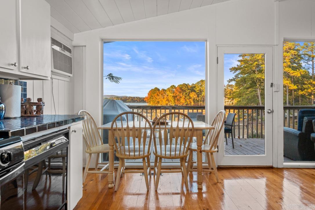 Hot Springs Outside - Residential