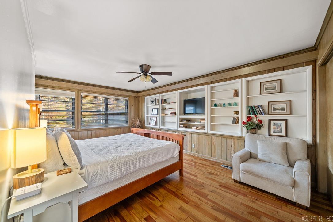 Hot Springs Outside - Residential