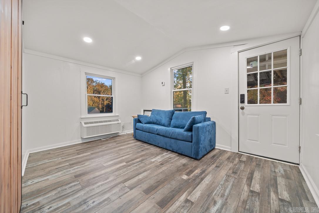 Hot Springs Outside - Residential