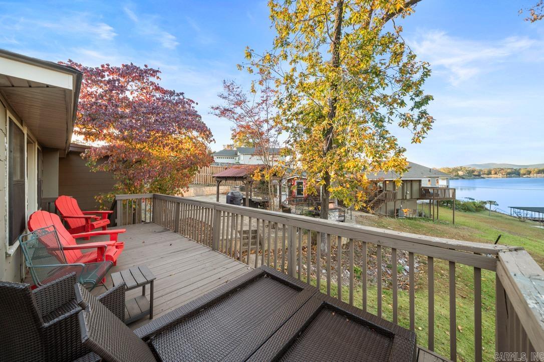 Hot Springs Outside - Residential