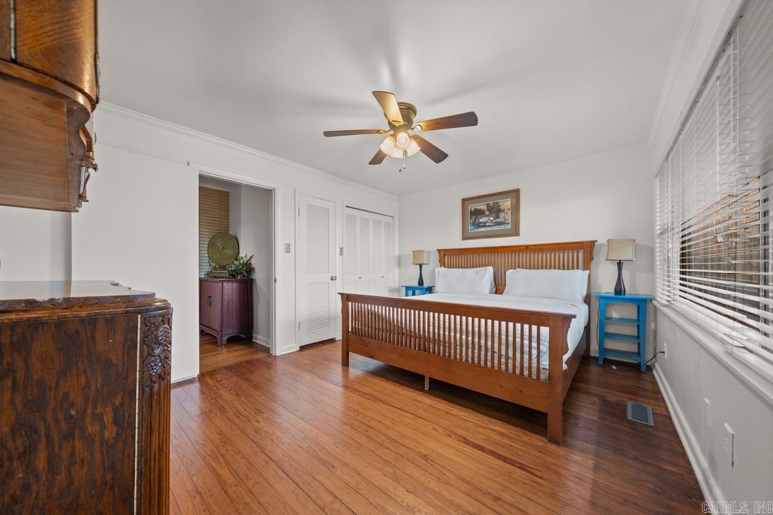 Hot Springs Outside - Residential