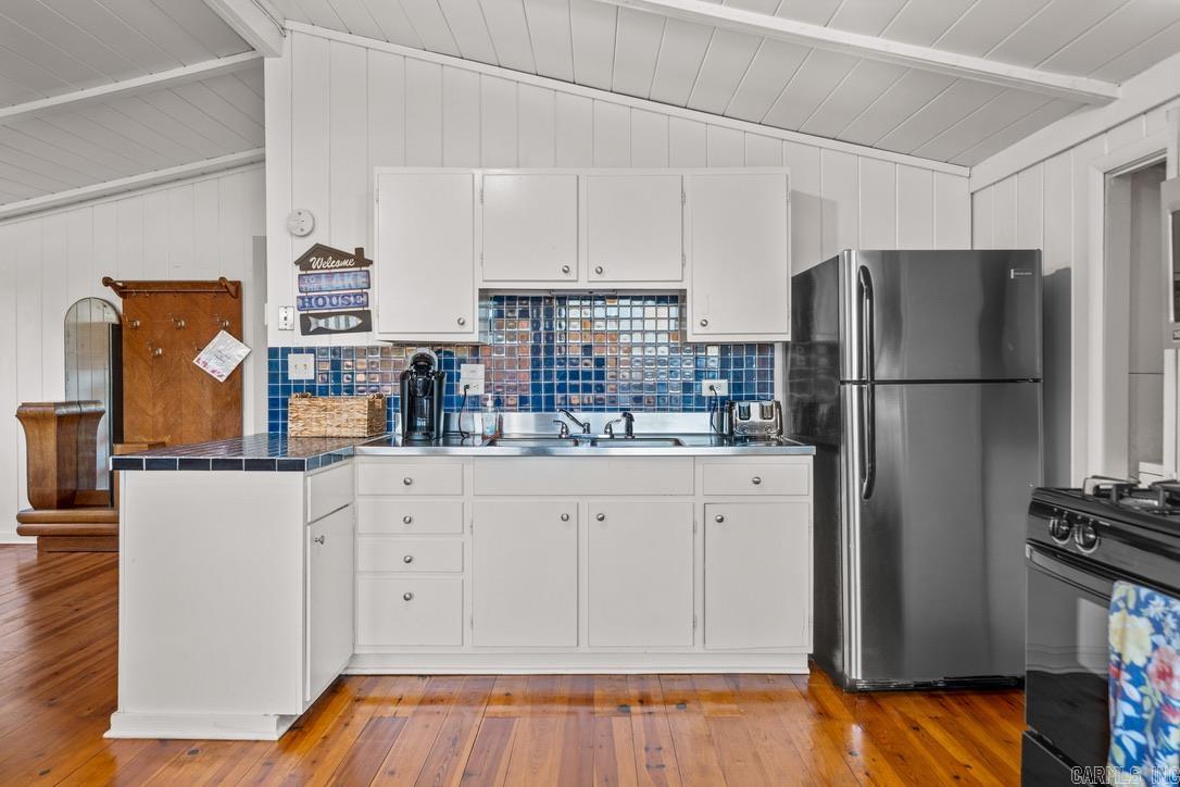 Hot Springs Outside - Residential